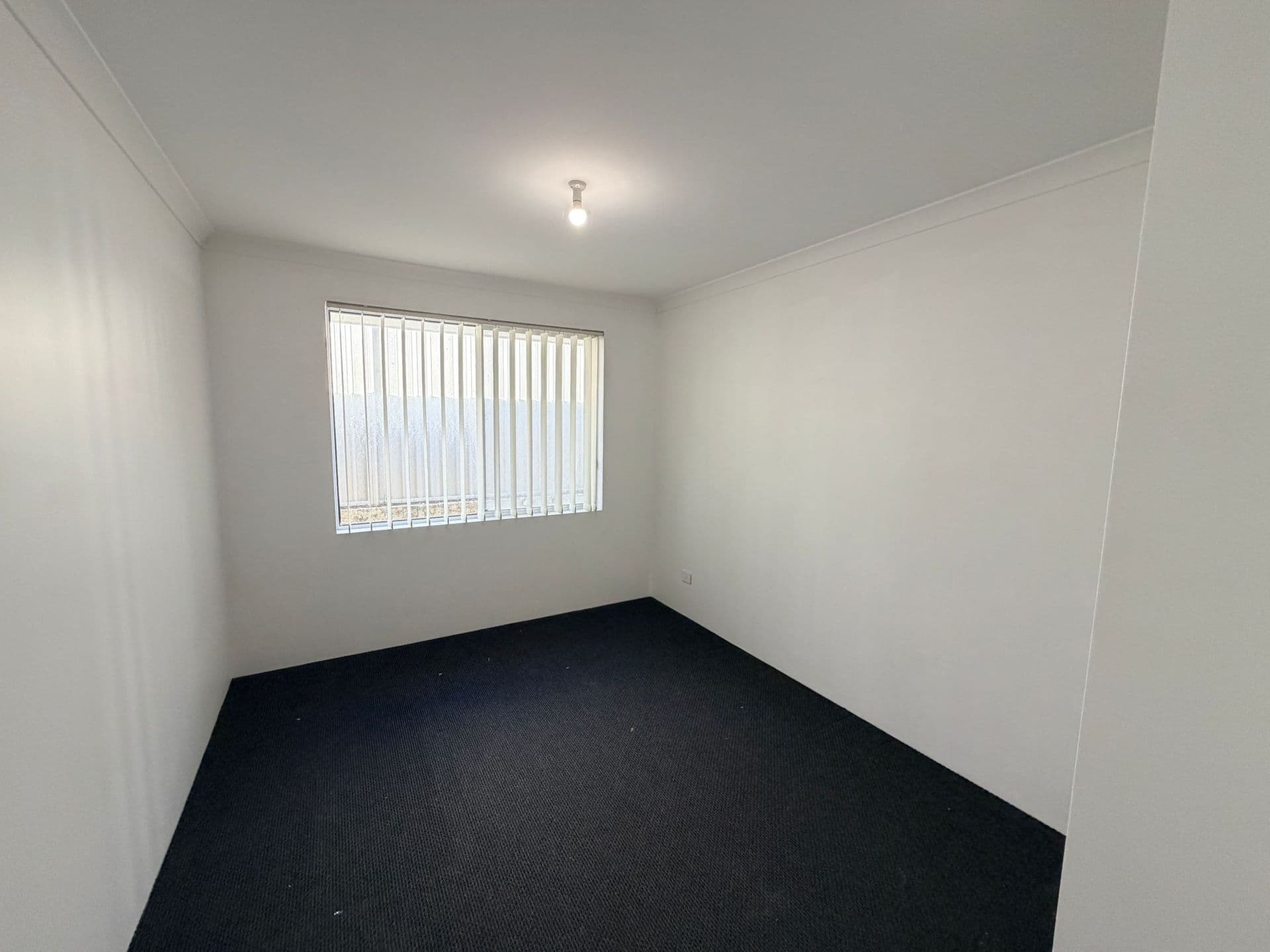 32 Mcgiffen Avenue, Alkimos, WA, 6038, Alkimos - Thumbnail 3