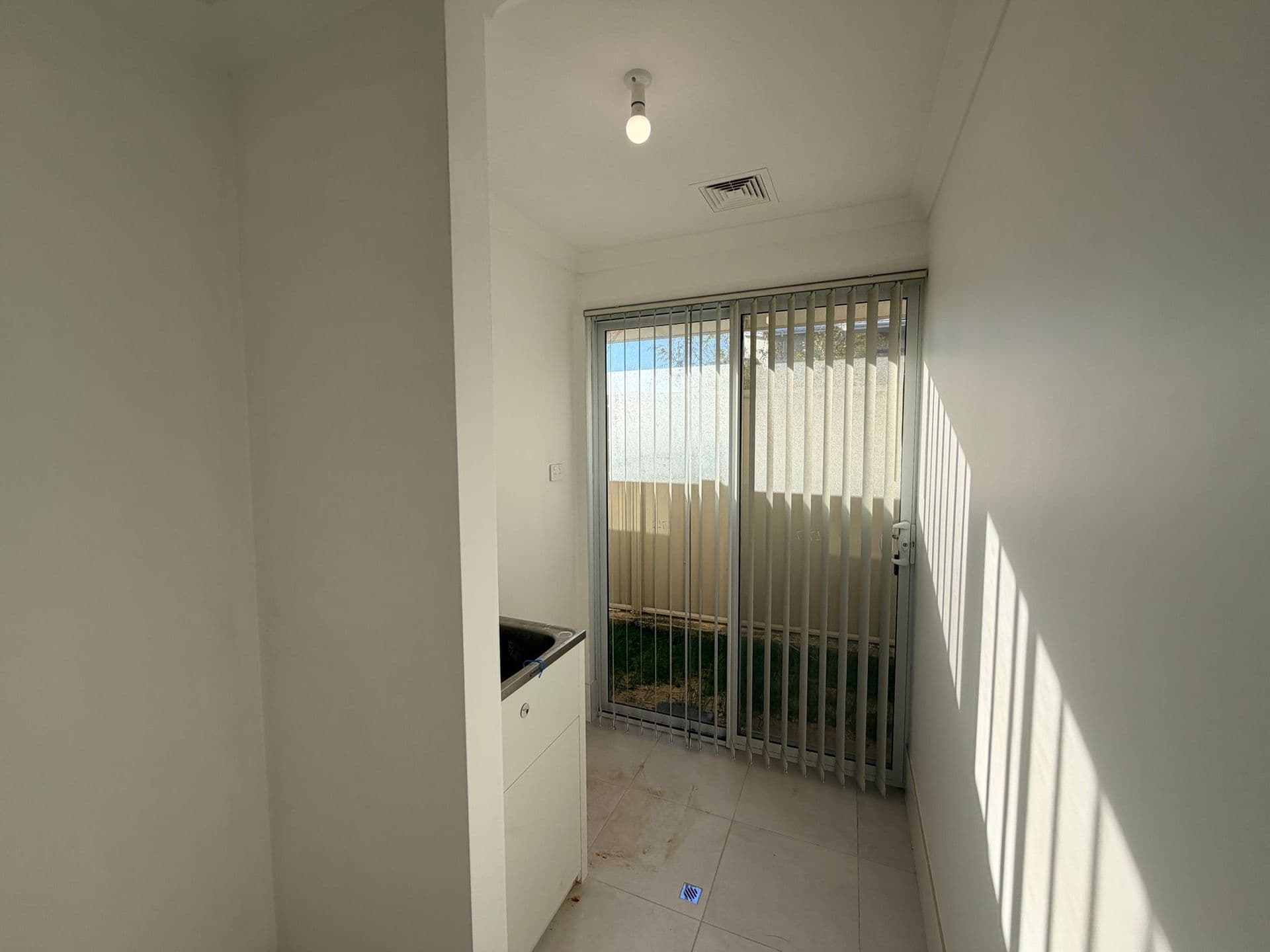 32 Mcgiffen Avenue, Alkimos, WA, 6038, Alkimos - Thumbnail 6