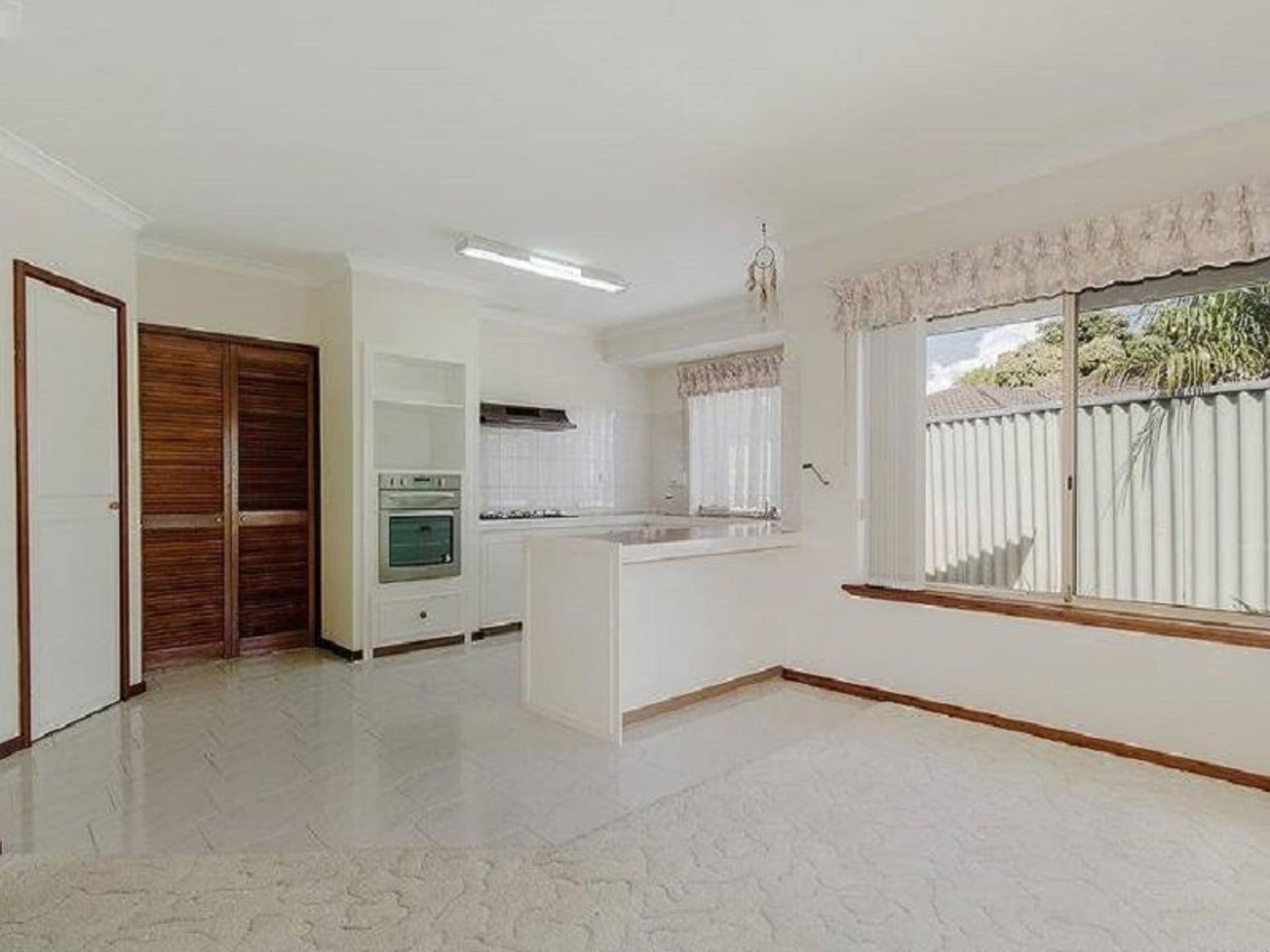 20/61 Rockingham Beach Road, Rockingham, WA, 6168, Rockingham - Thumbnail 5