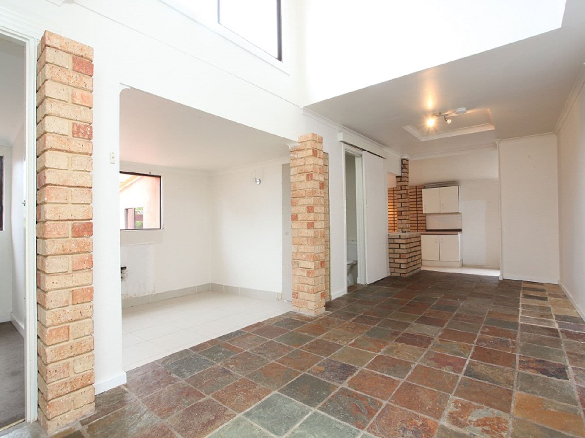 20/61 Rockingham Beach Road, Rockingham, WA, 6168, Safety Bay - Thumbnail 7