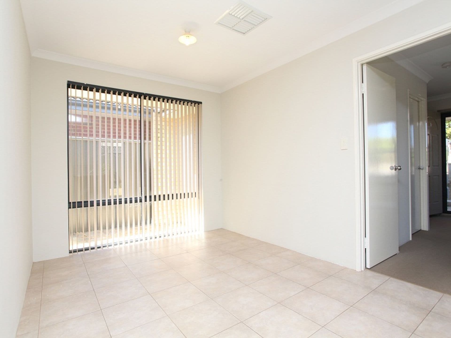 20/61 Rockingham Beach Road, Rockingham, WA, 6168, Baldivis - Thumbnail 8