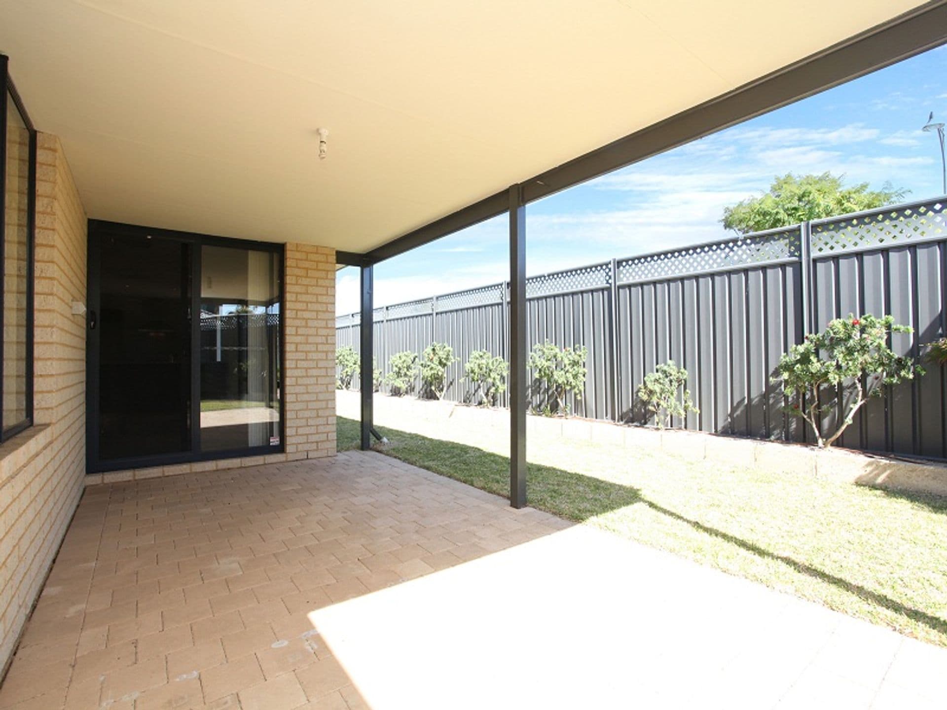 20/61 Rockingham Beach Road, Rockingham, WA, 6168, Baldivis - Thumbnail 3