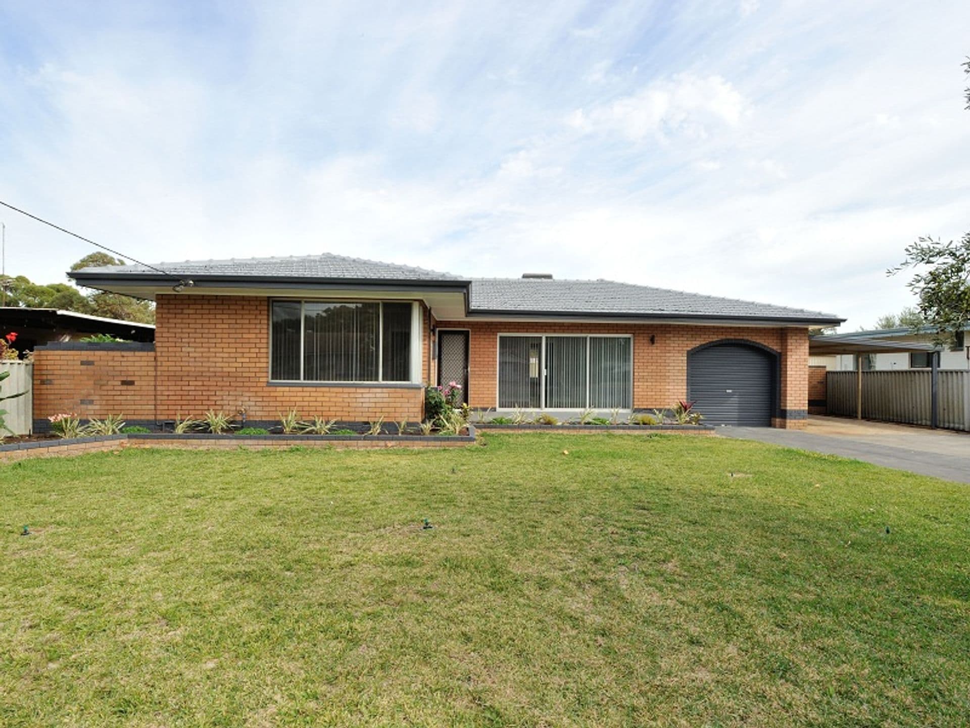 20/61 Rockingham Beach Road, Rockingham, WA, 6168, Rockingham - Thumbnail 2