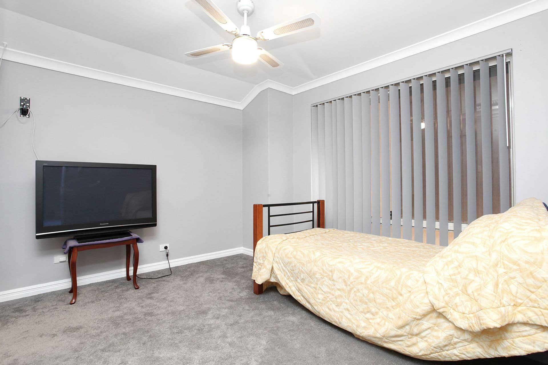 20/61 Rockingham Beach Road, Rockingham, WA, 6168, Warnbro - Thumbnail 3