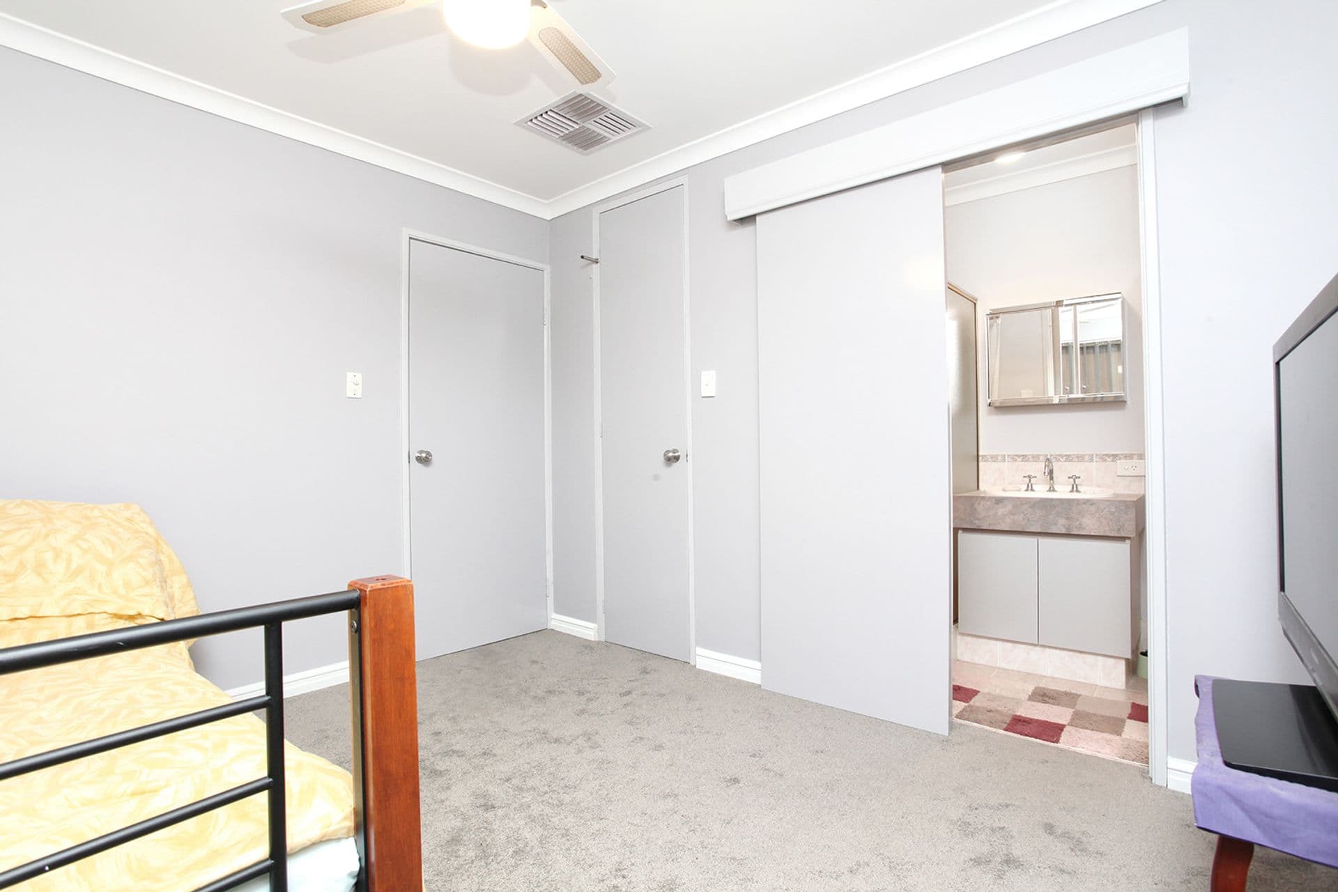 20/61 Rockingham Beach Road, Rockingham, WA, 6168, Warnbro - Thumbnail 4