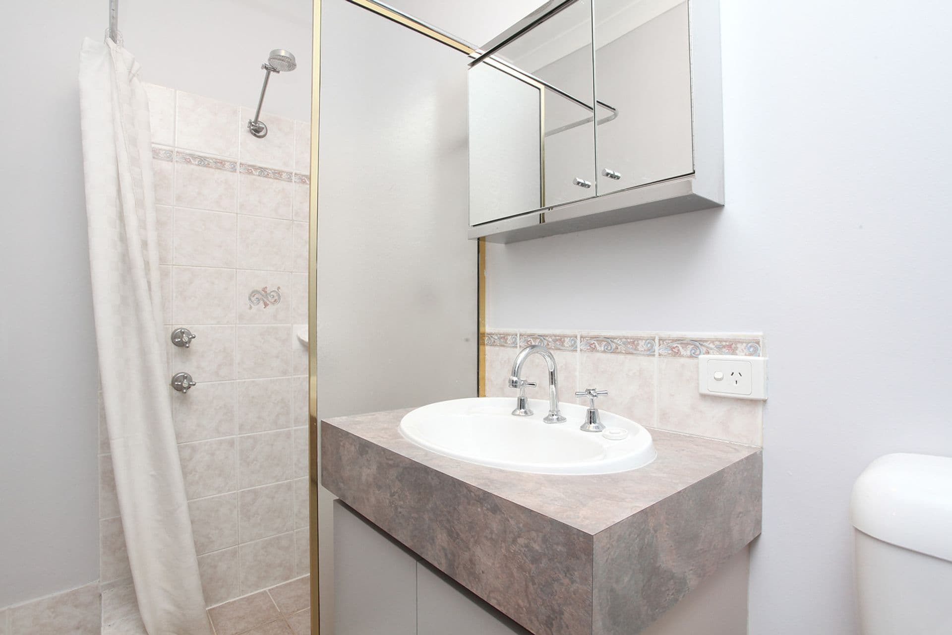 20/61 Rockingham Beach Road, Rockingham, WA, 6168, Warnbro - Thumbnail 5