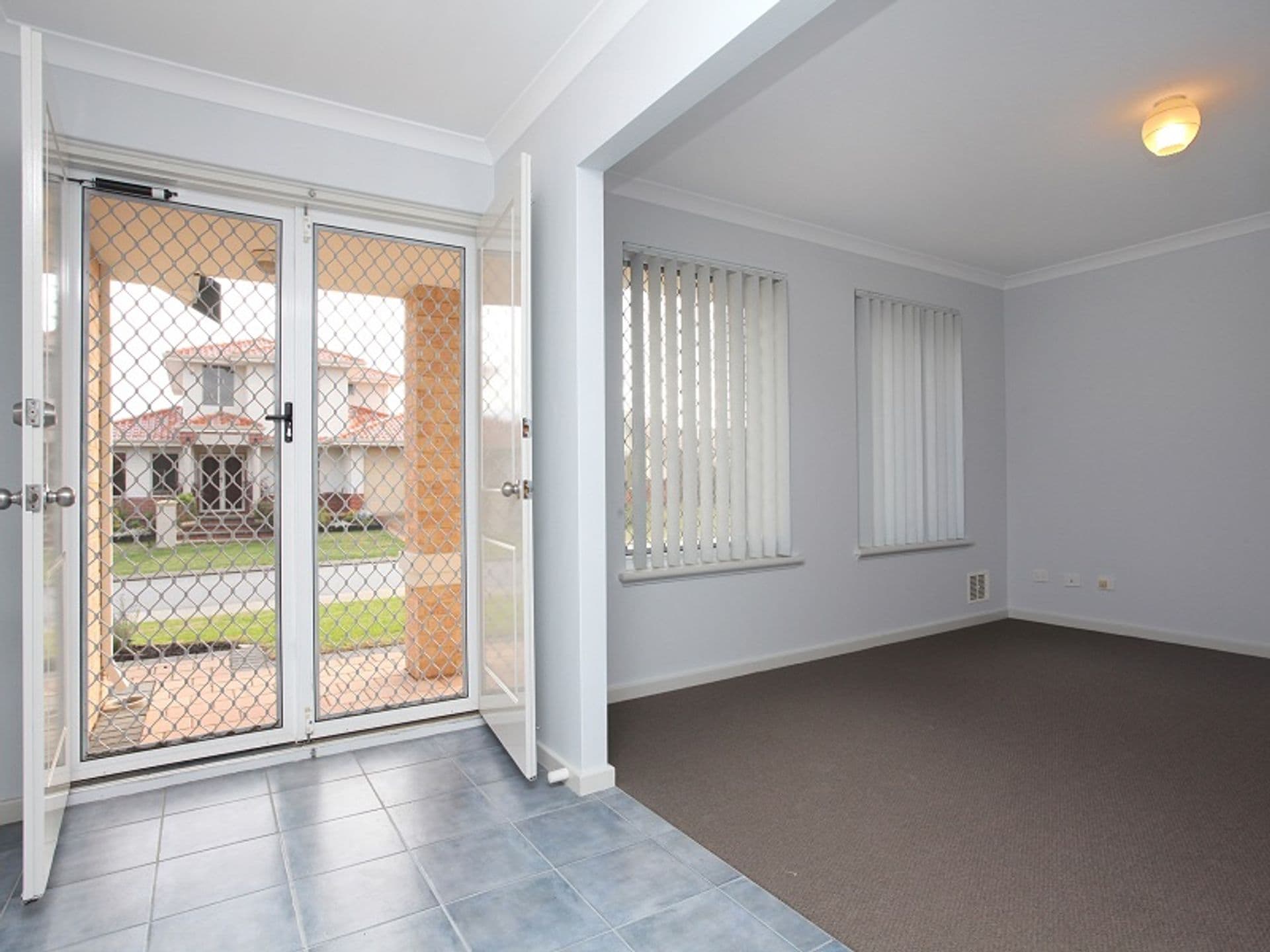 20/61 Rockingham Beach Road, Rockingham, WA, 6168, Rockingham - Thumbnail 5