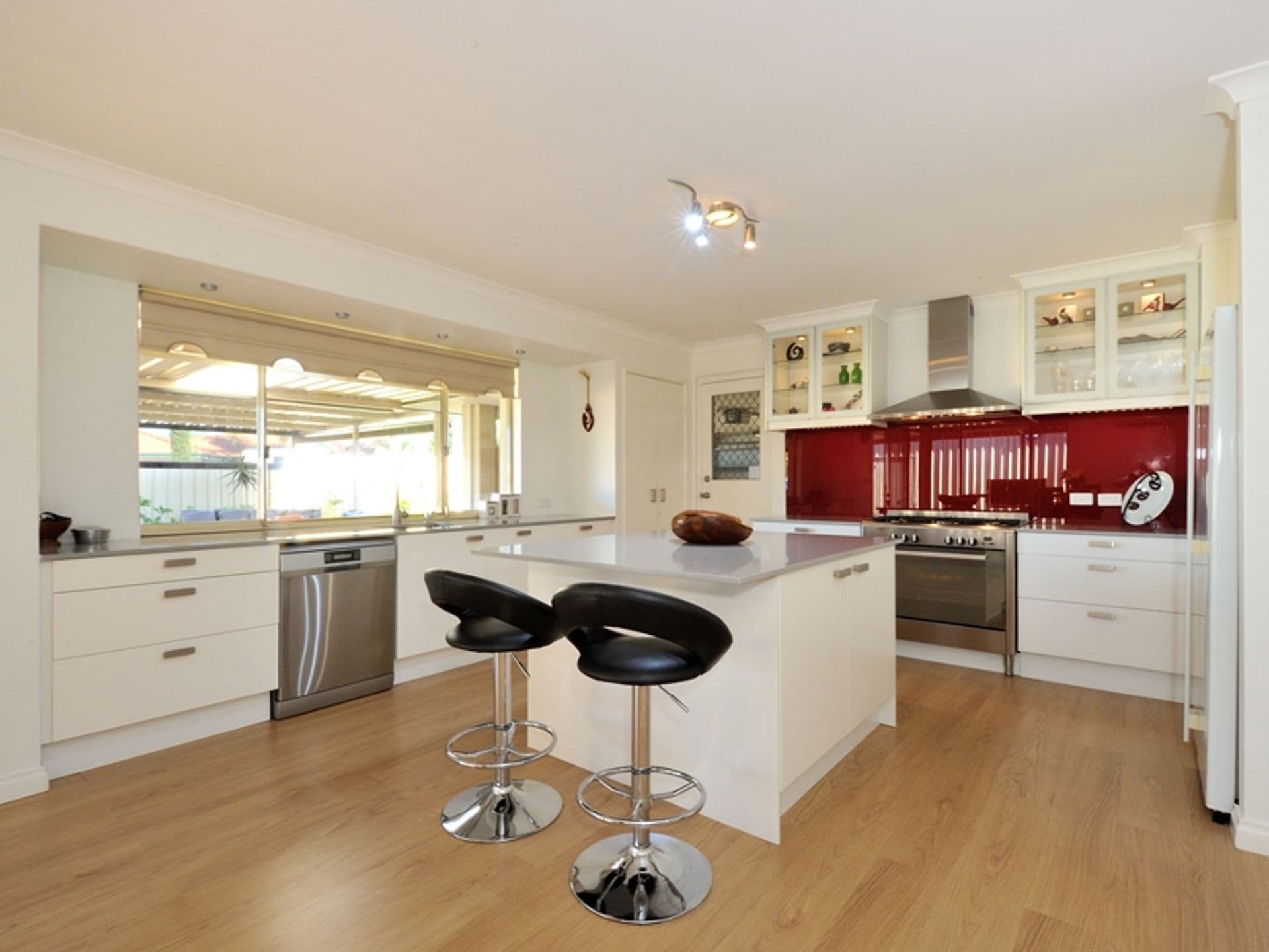 20/61 Rockingham Beach Road, Rockingham, WA, 6168, Cooloongup - Image 1
