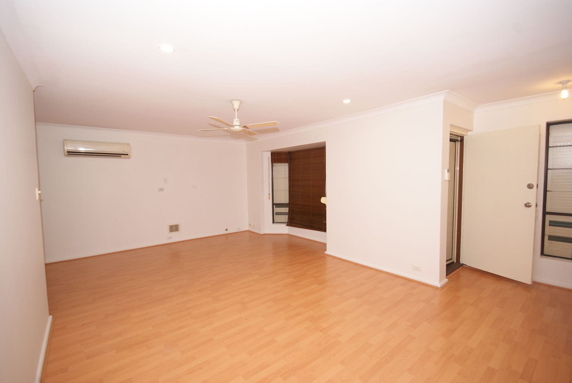 20/61 Rockingham Beach Road, Rockingham, WA, 6168, Waikiki - Thumbnail 5