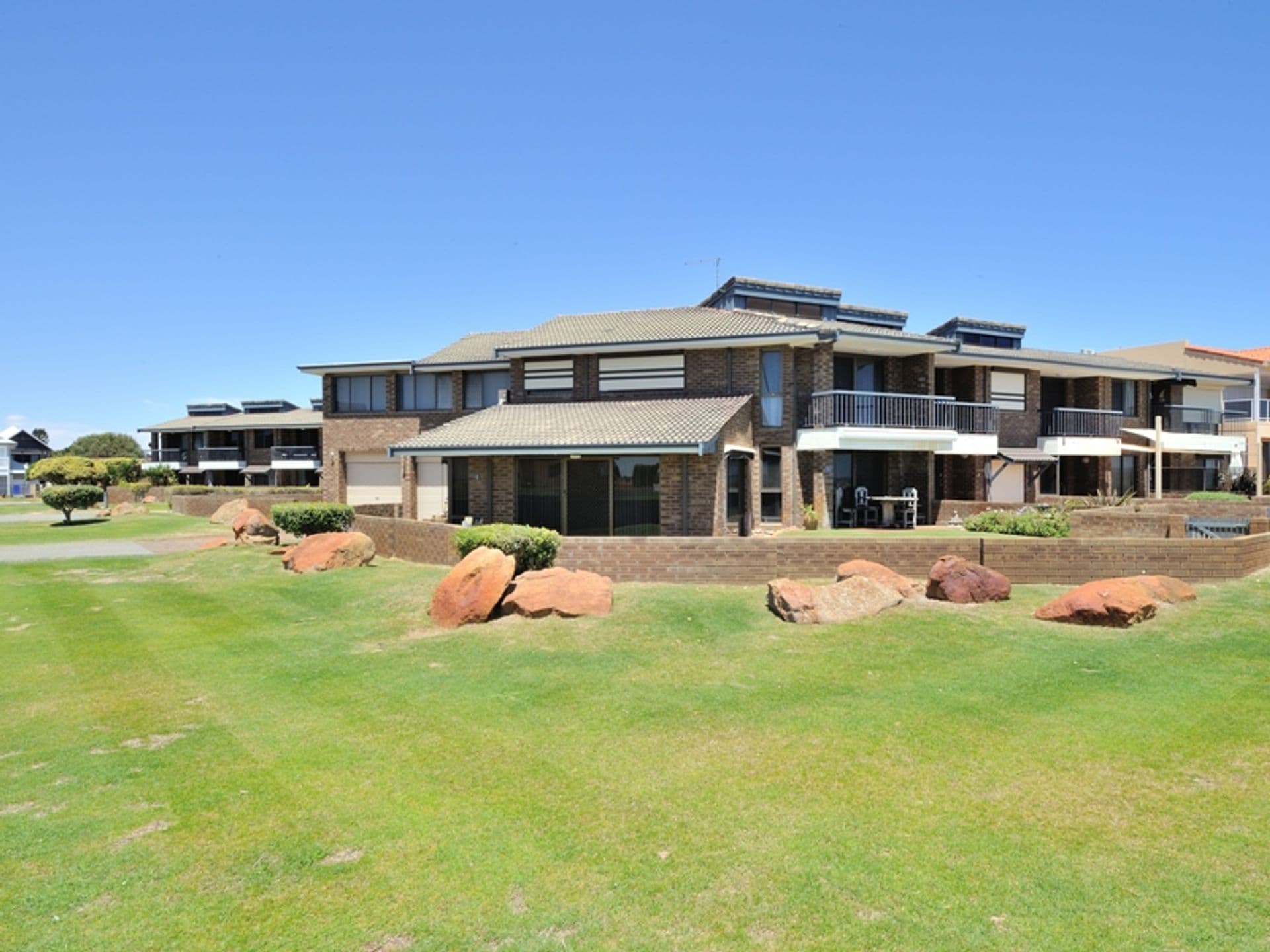 9/16 Arcadia Drive, Shoalwater, WA, 6169, Shoalwater - Image 1