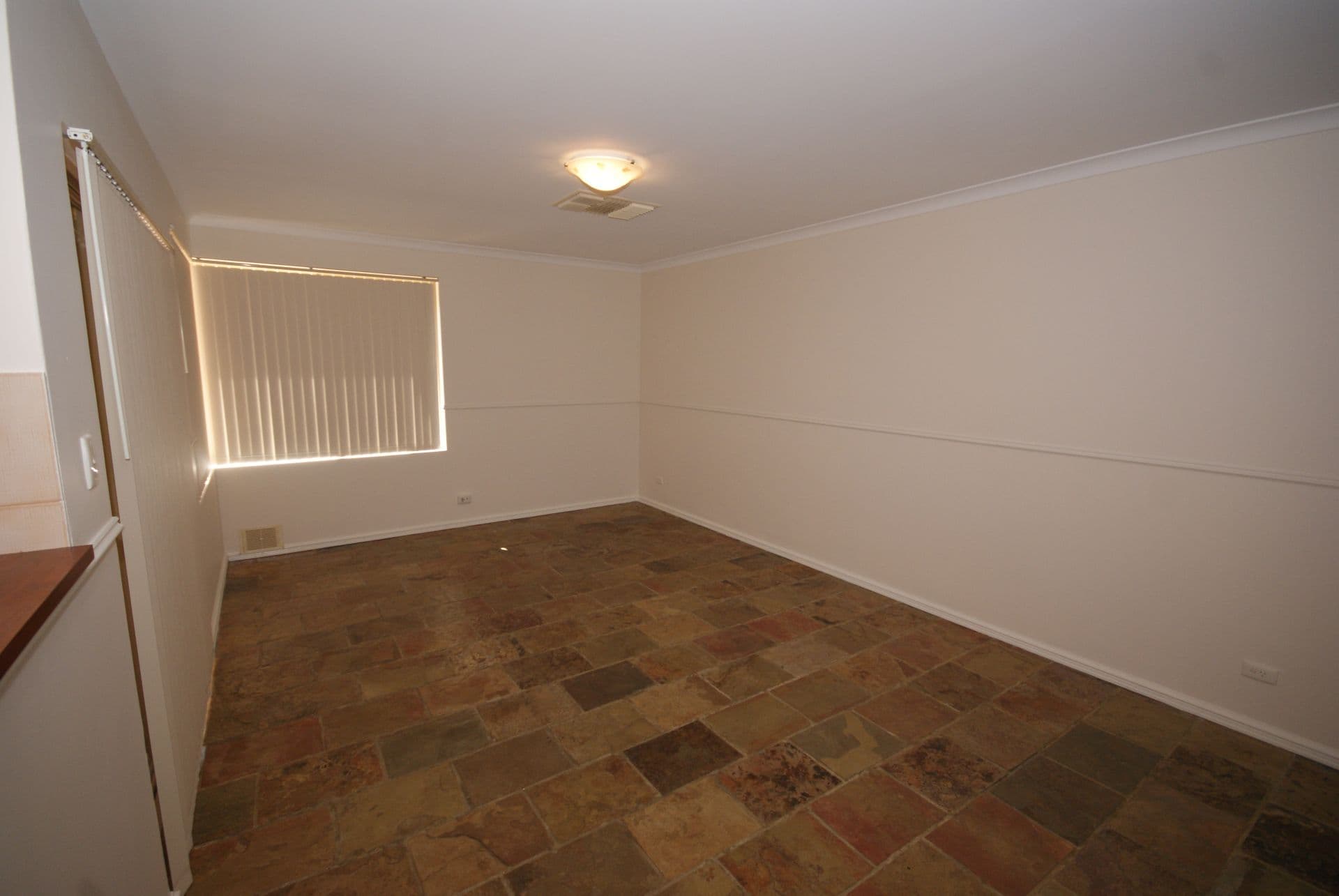 20/61 Rockingham Beach Road, Rockingham, WA, 6168, Cooloongup - Thumbnail 4