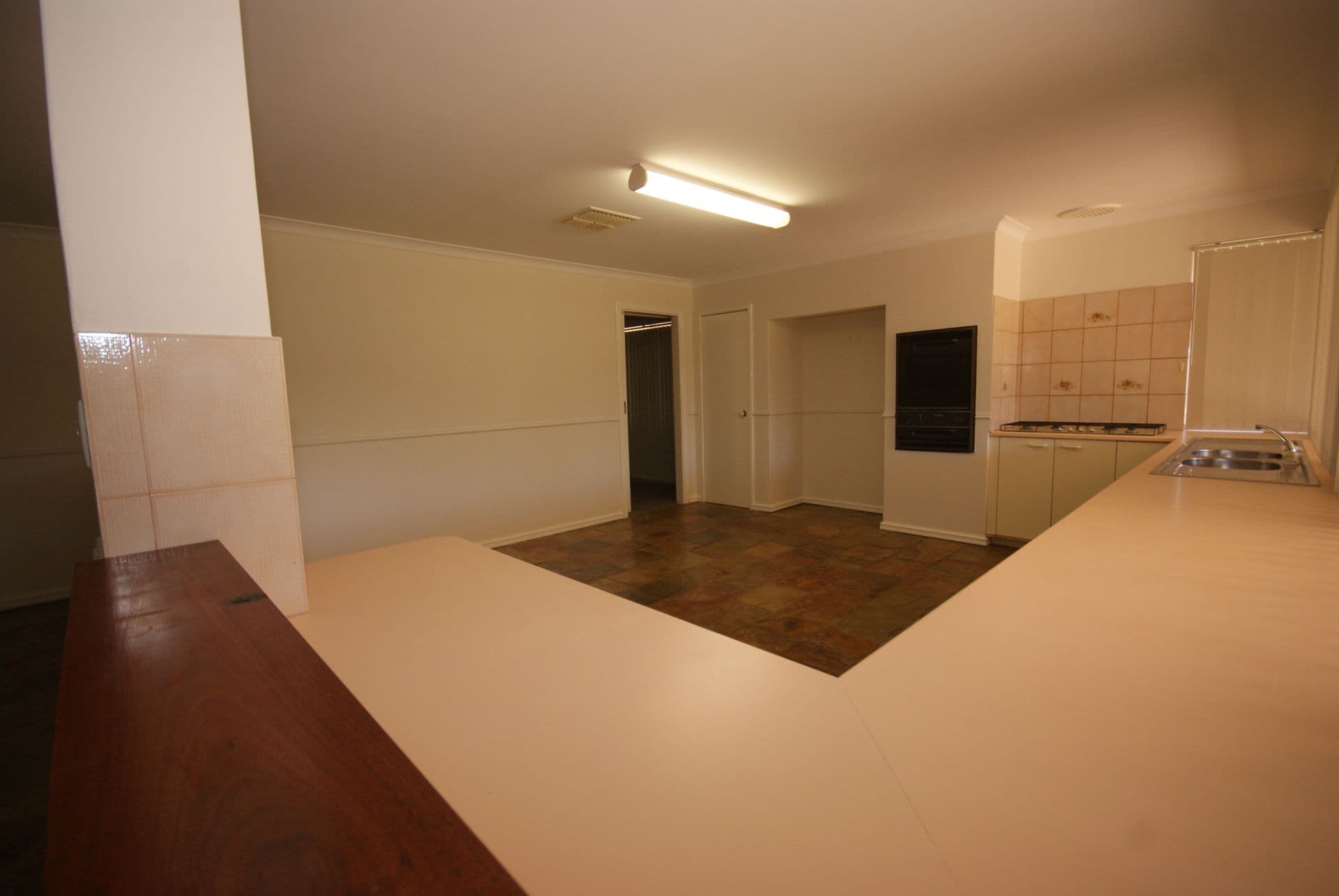 20/61 Rockingham Beach Road, Rockingham, WA, 6168, Cooloongup - Thumbnail 7