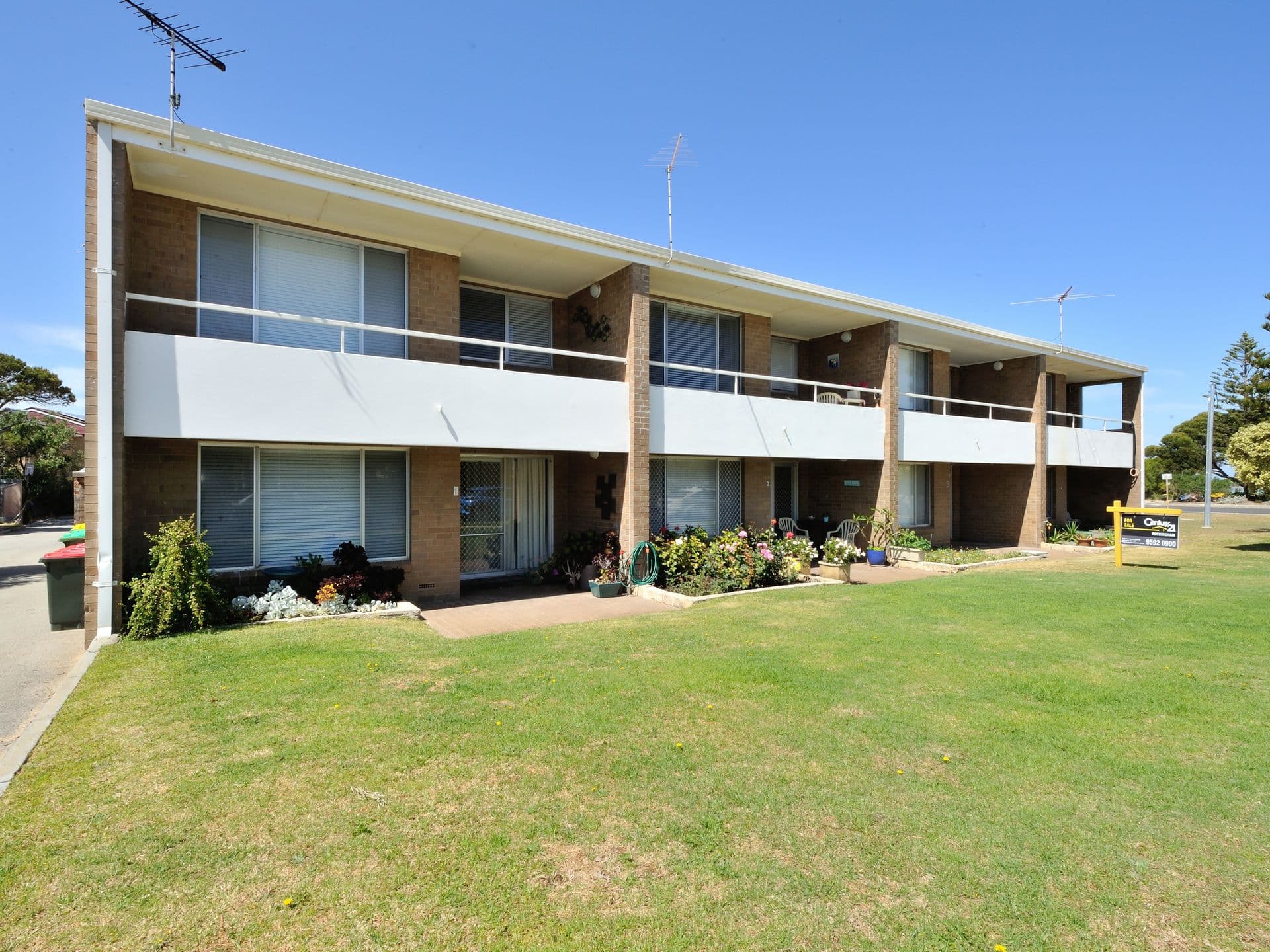 3/154 Arcadia Drive, Shoalwater, WA, 6169, Shoalwater - Image 1
