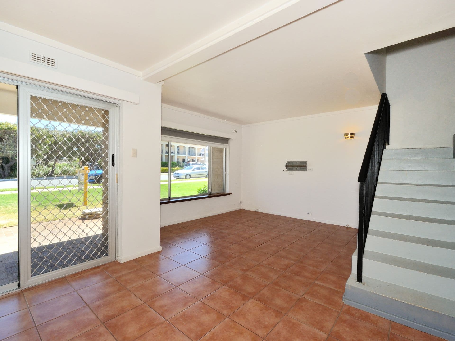 3/154 Arcadia Drive, Shoalwater, WA, 6169, Shoalwater - Thumbnail 3