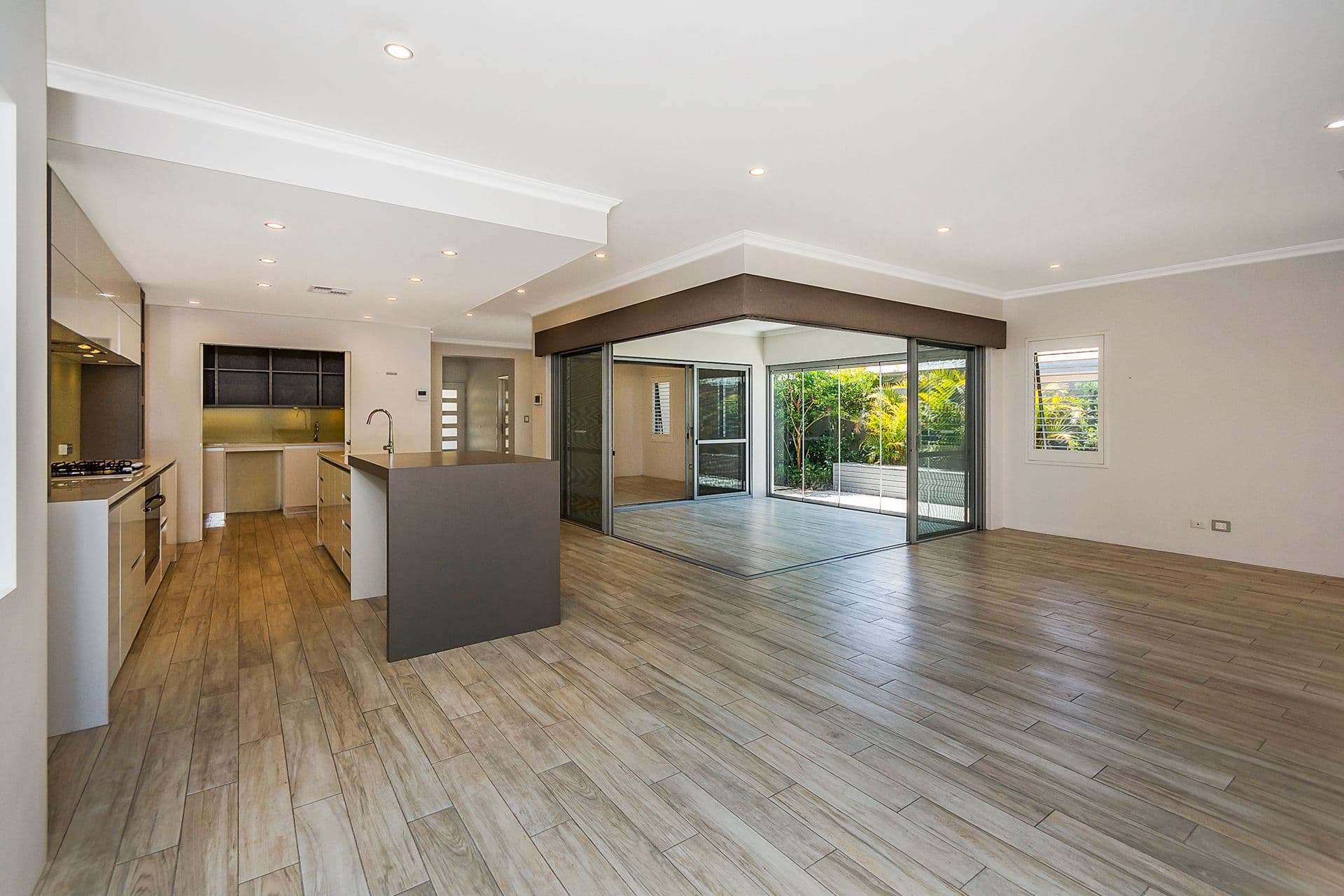 20/61 Rockingham Beach Road, Rockingham, WA, 6168, Baldivis - Thumbnail 5