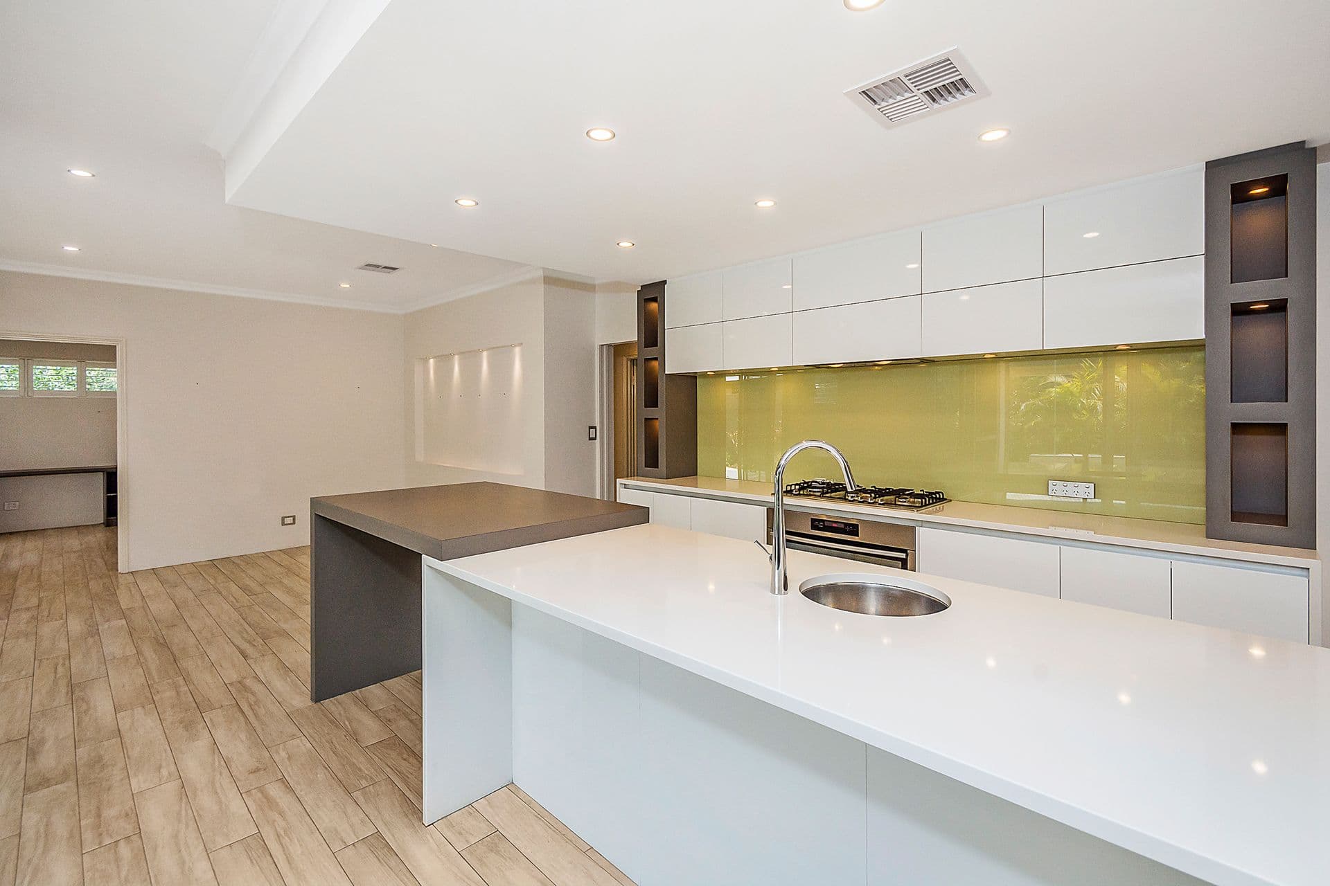 20/61 Rockingham Beach Road, Rockingham, WA, 6168, Baldivis - Thumbnail 8