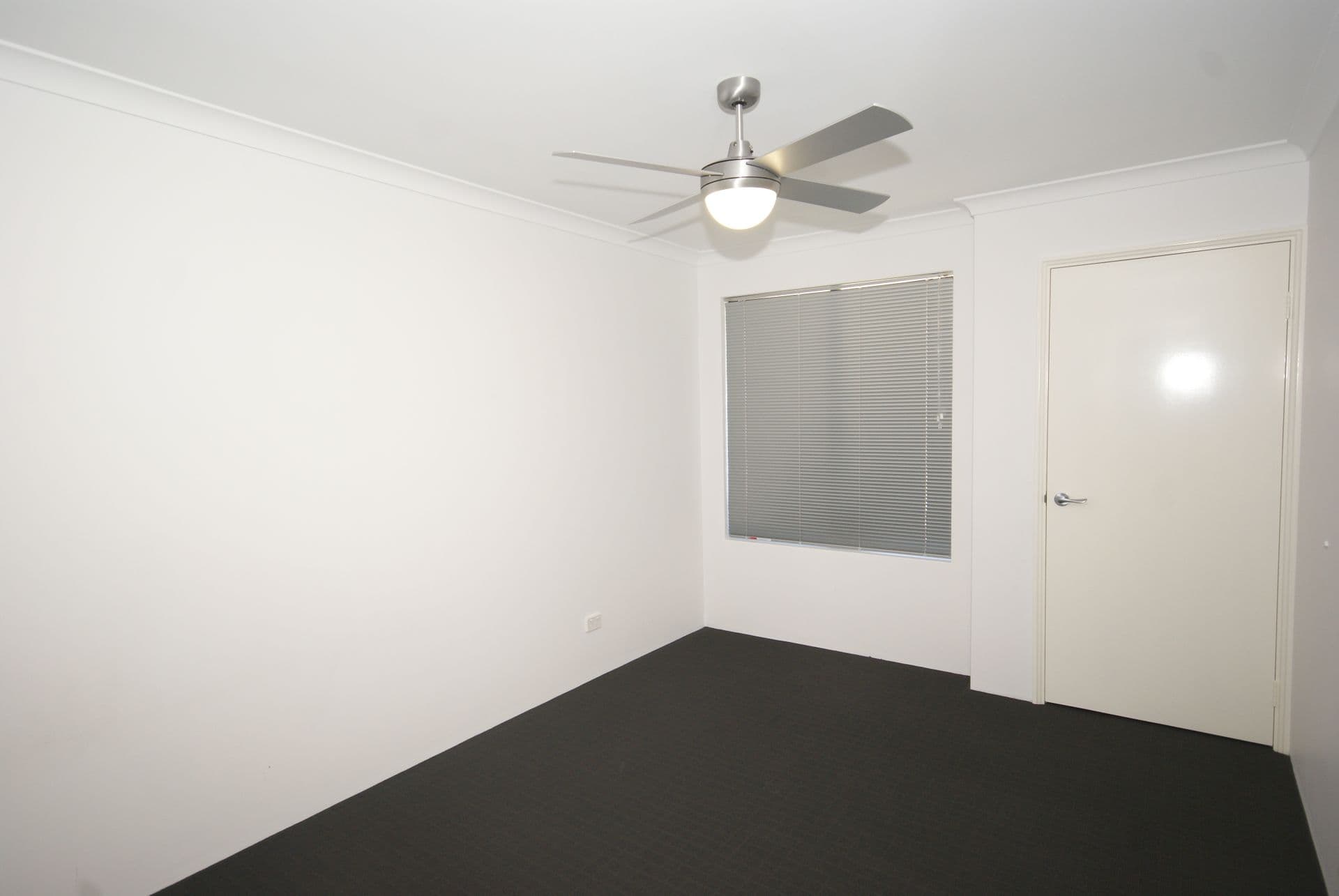 20/61 Rockingham Beach Road, Rockingham, WA, 6168, Wellard - Thumbnail 5