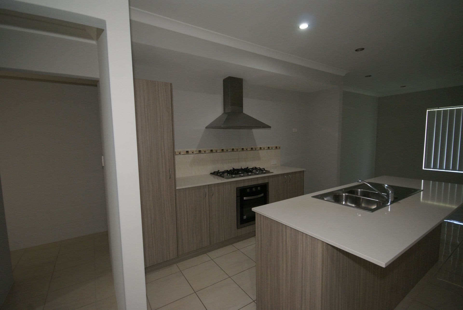20/61 Rockingham Beach Road, Rockingham, WA, 6168, Wellard - Thumbnail 3