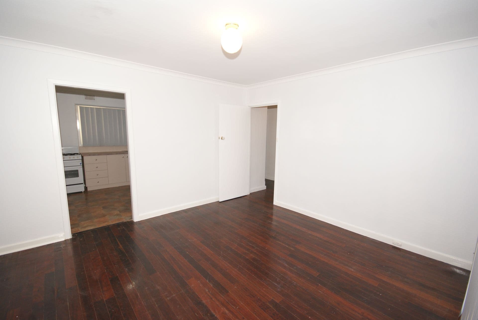 2/25 Gawler Way, Calista, WA, 6167, Calista - Thumbnail 2