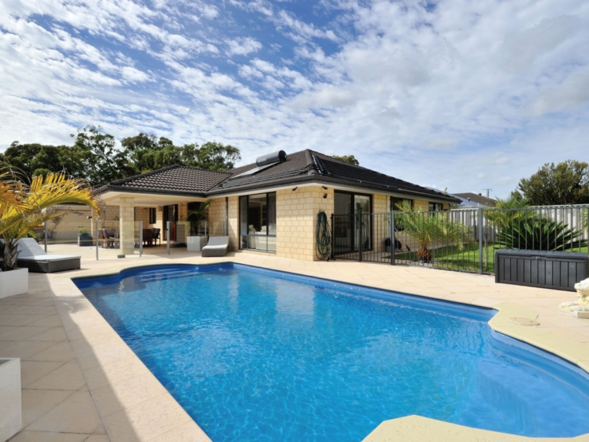 20/61 Rockingham Beach Road, Rockingham, WA, 6168, Secret Harbour - Image 1