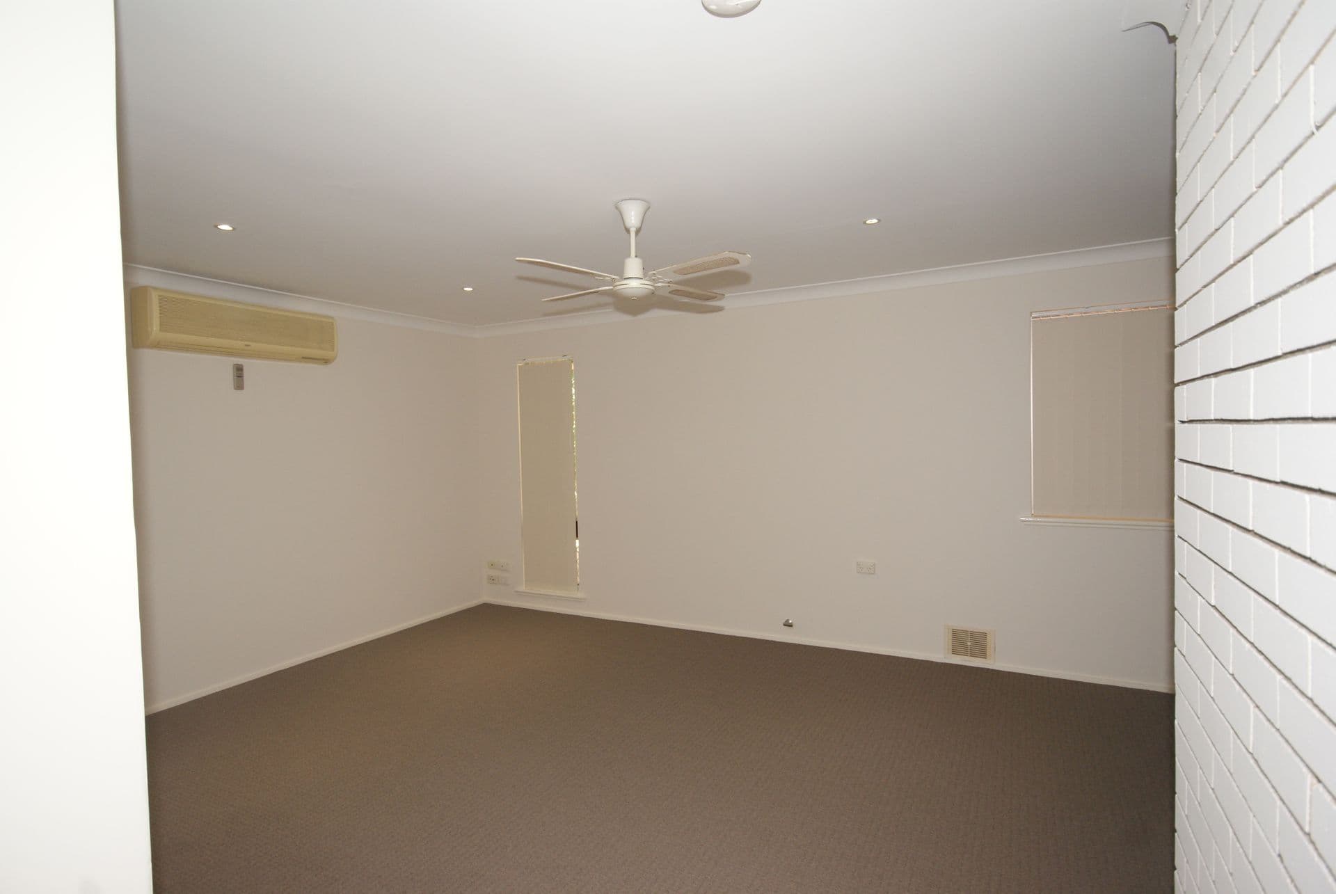 20/61 Rockingham Beach Road, Rockingham, WA, 6168, Cooloongup - Thumbnail 4