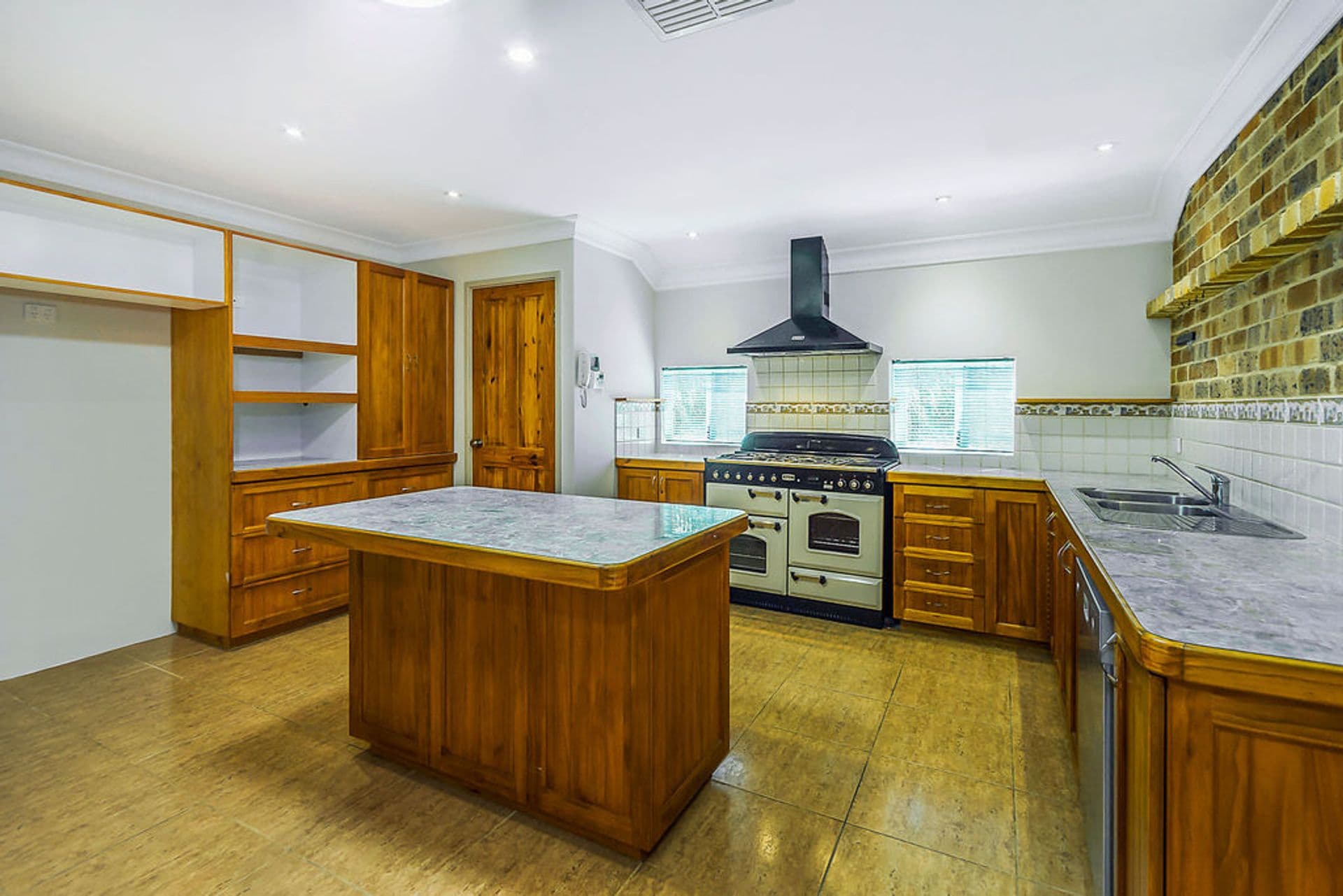 20/61 Rockingham Beach Road, Rockingham, WA, 6168, Gosnells - Thumbnail 6