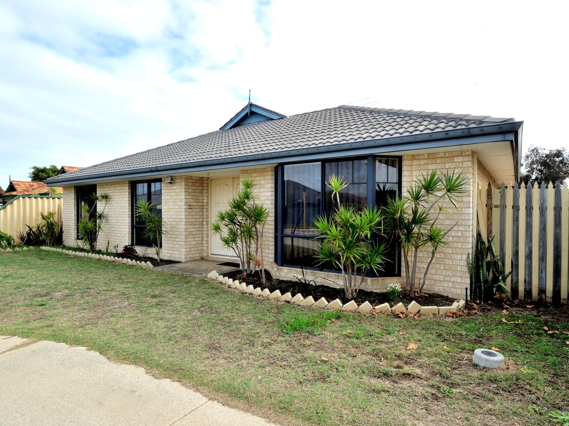 20/61 Rockingham Beach Road, Rockingham, WA, 6168, Port Kennedy - Thumbnail 2