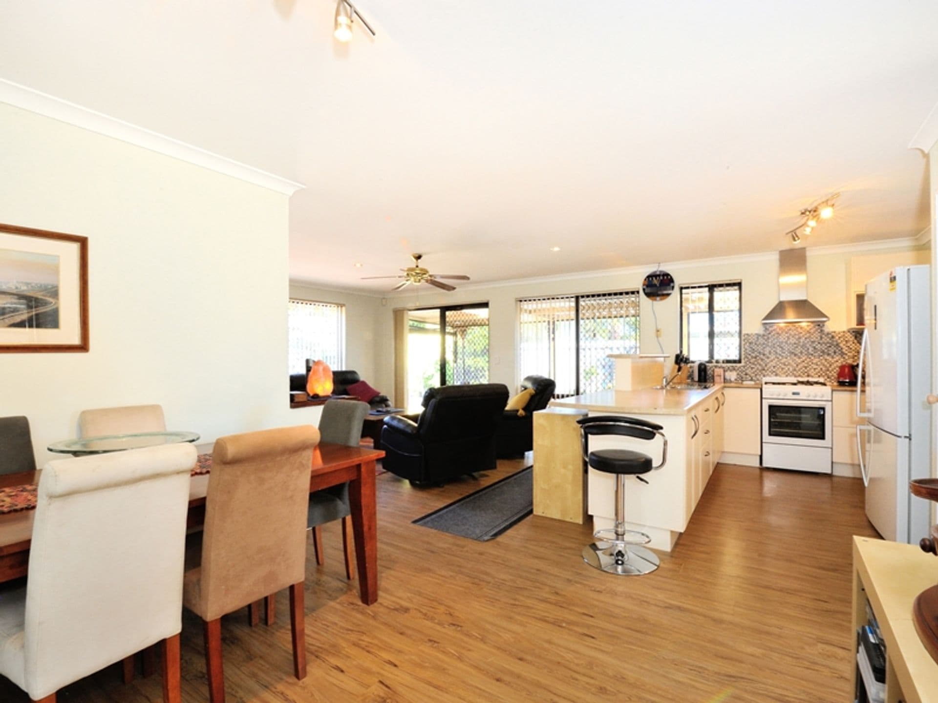 20/61 Rockingham Beach Road, Rockingham, WA, 6168, Waikiki - Thumbnail 8