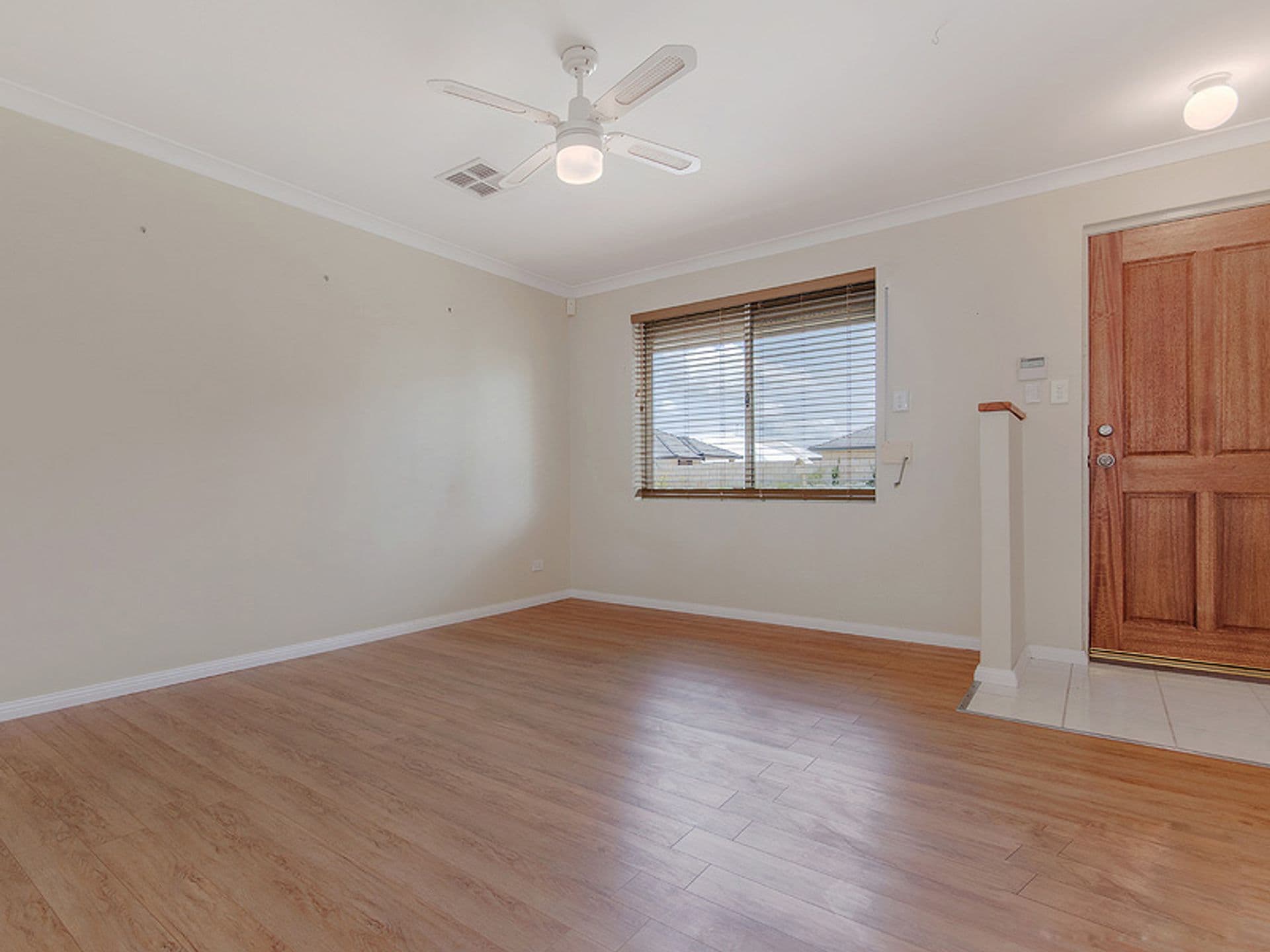 20/61 Rockingham Beach Road, Rockingham, WA, 6168, Warnbro - Thumbnail 7