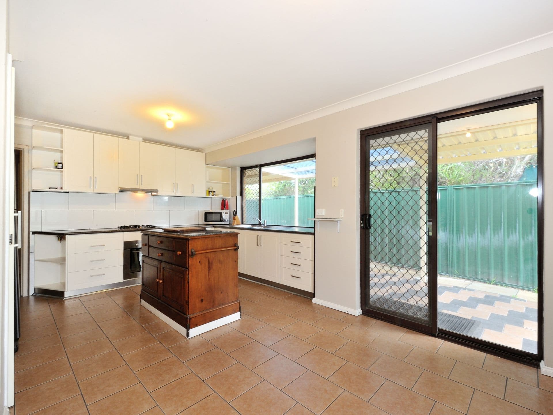20/61 Rockingham Beach Road, Rockingham, WA, 6168, Shoalwater - Thumbnail 7