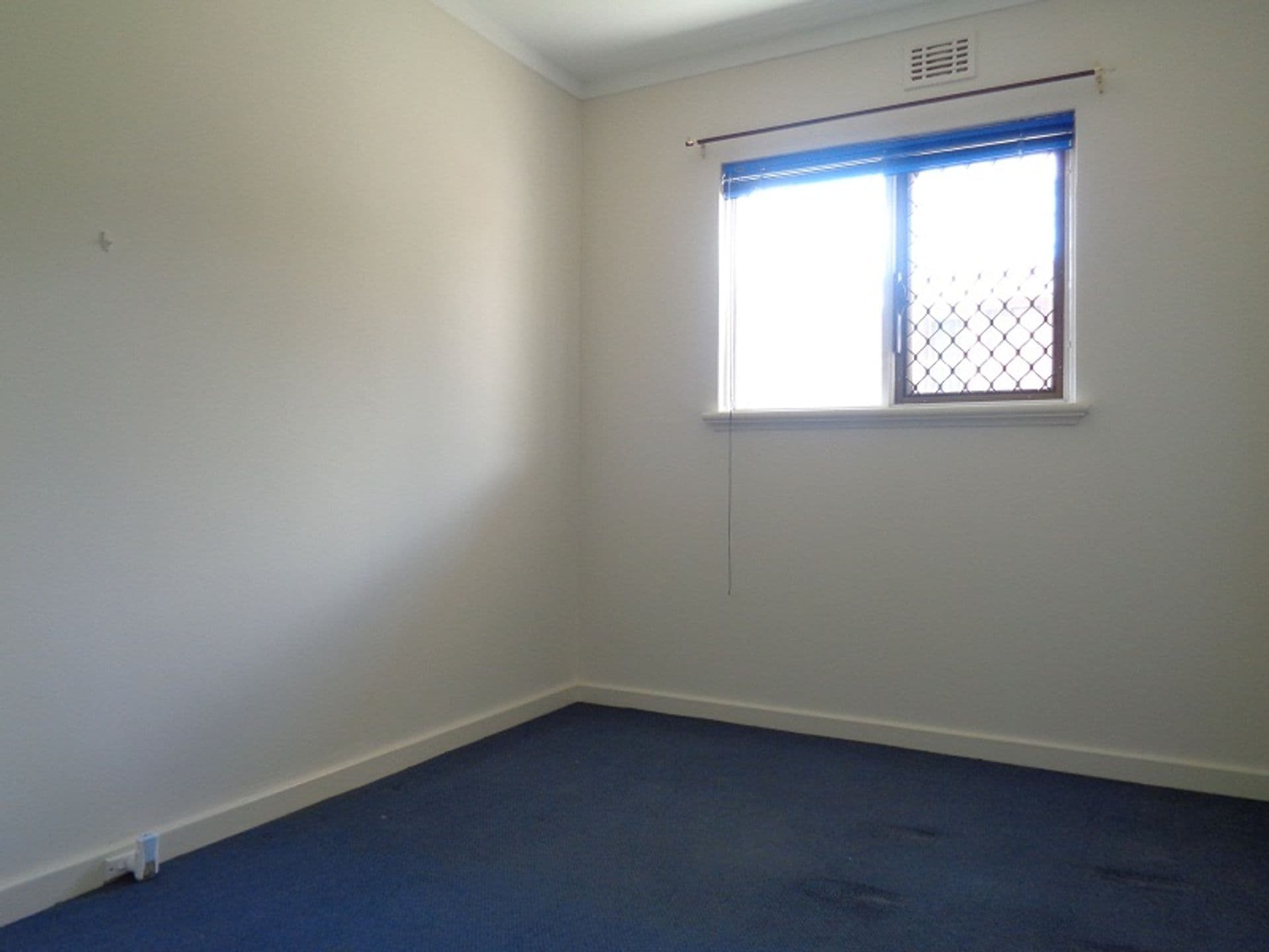 11/15  Corvus Place, Rockingham, WA, 6168, Rockingham - Thumbnail 7