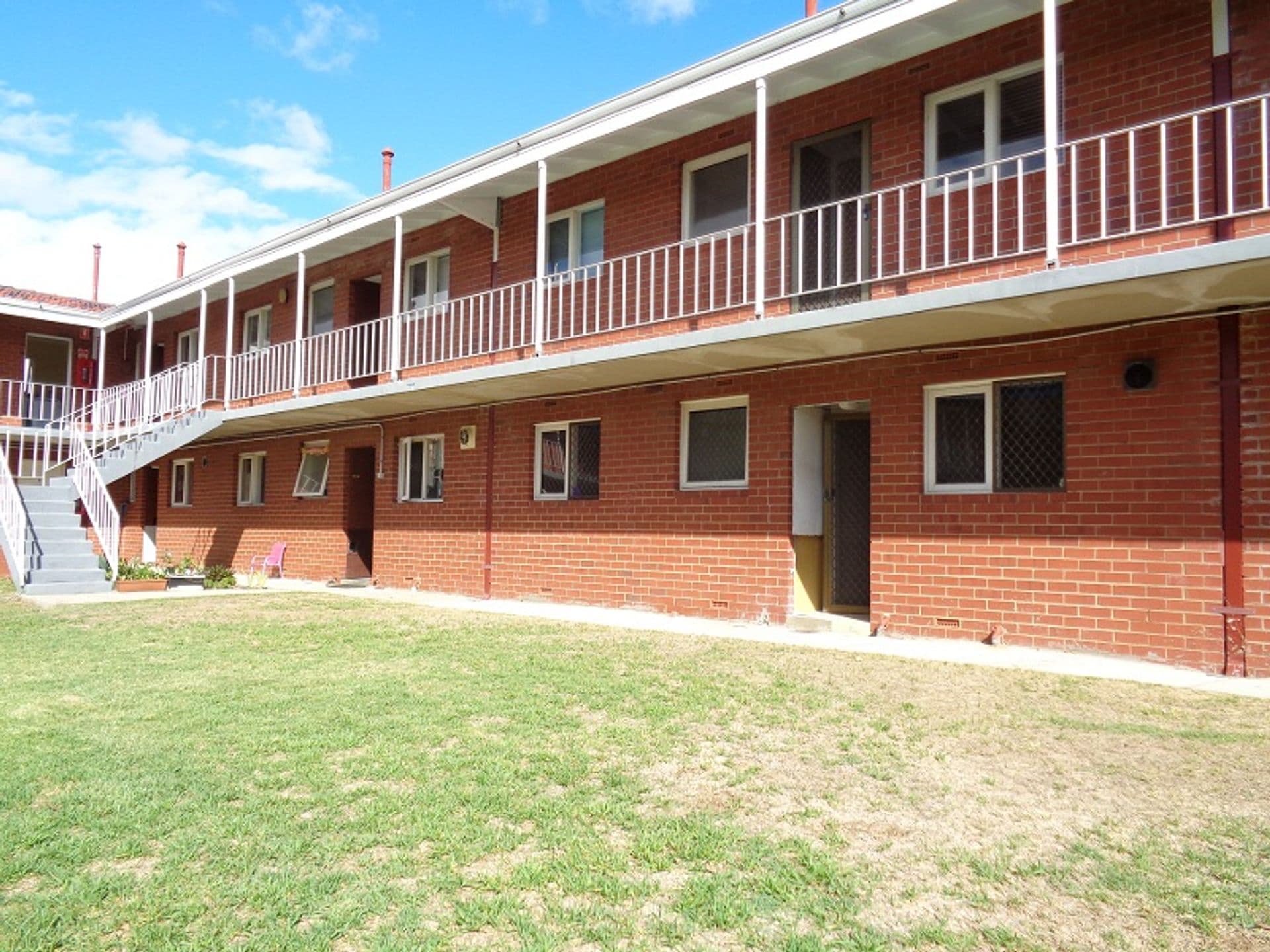 11/15  Corvus Place, Rockingham, WA, 6168, Rockingham - Image 1
