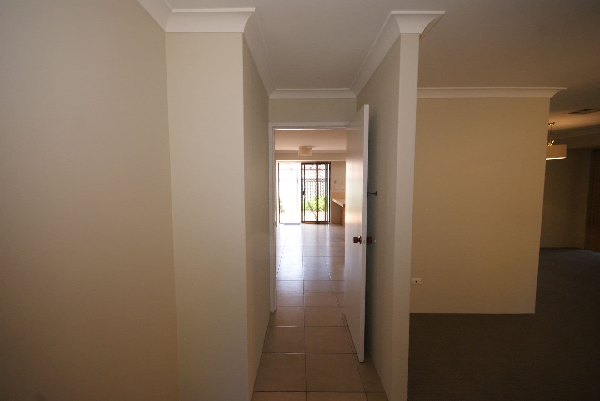 20/61 Rockingham Beach Road, Rockingham, WA, 6168, Nimbin - Thumbnail 4