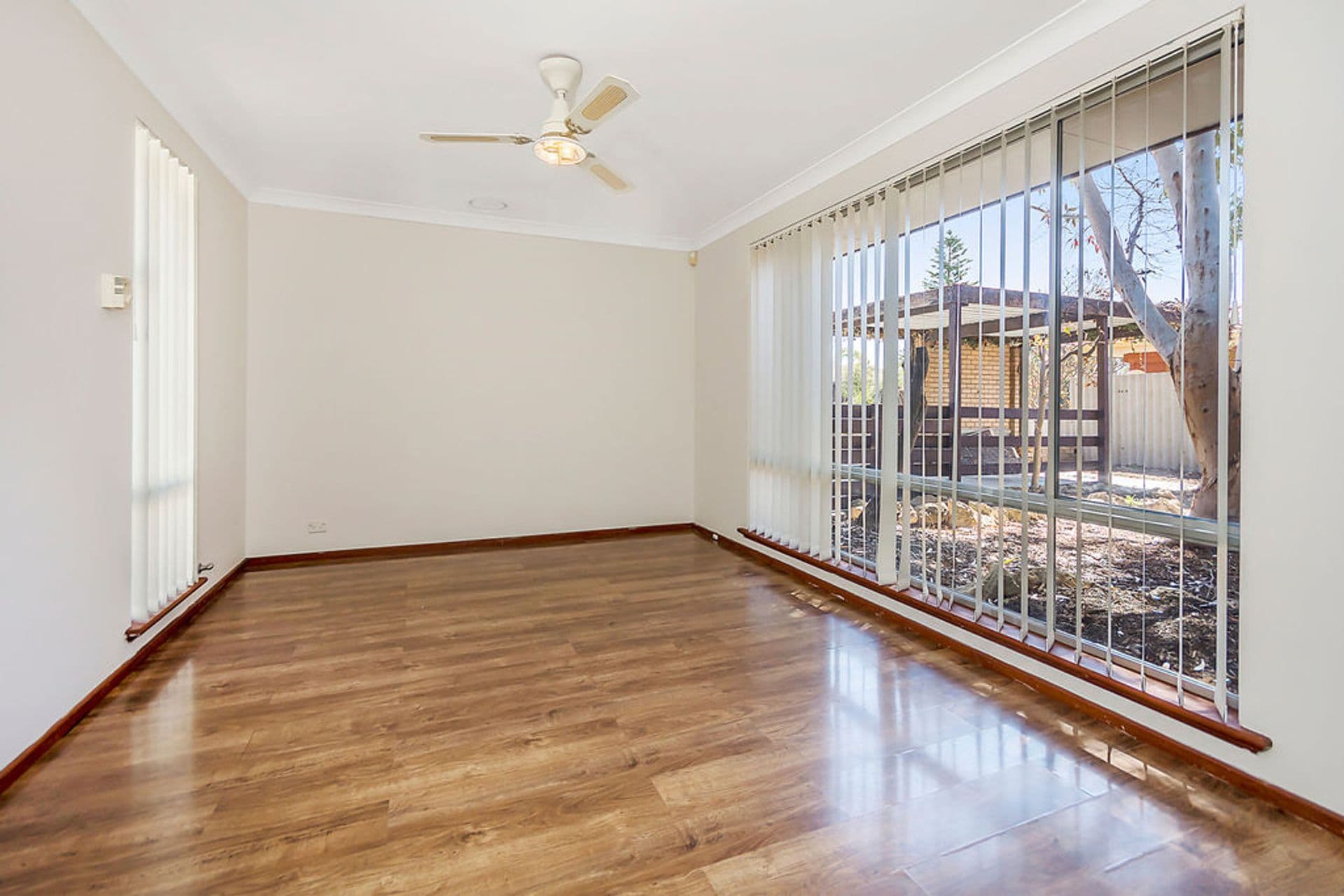 20/61 Rockingham Beach Road, Rockingham, WA, 6168, Cooloongup - Thumbnail 3