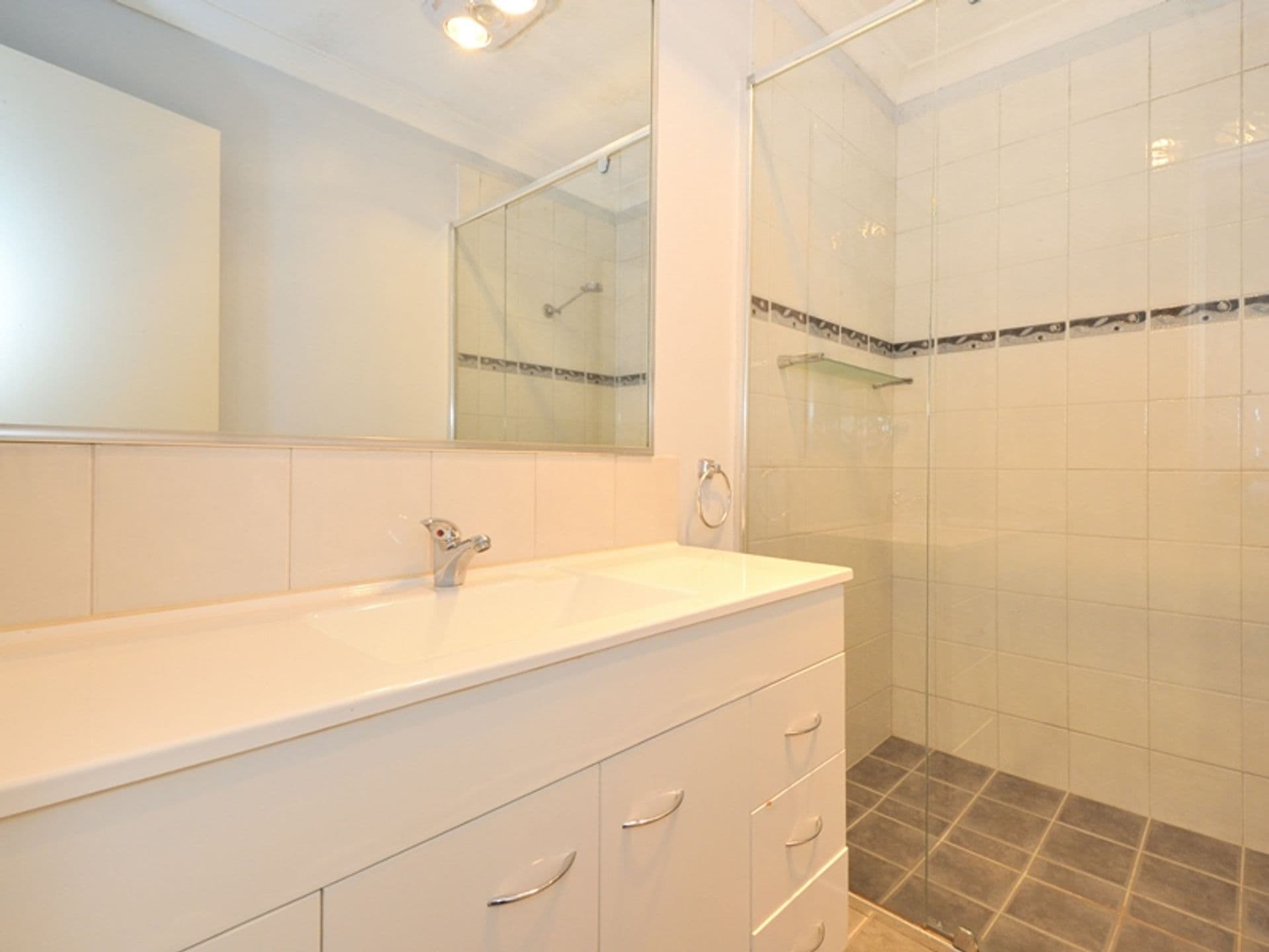 3/3 Alexandra Street, Rockingham, WA, 6168, Rockingham - Thumbnail 4