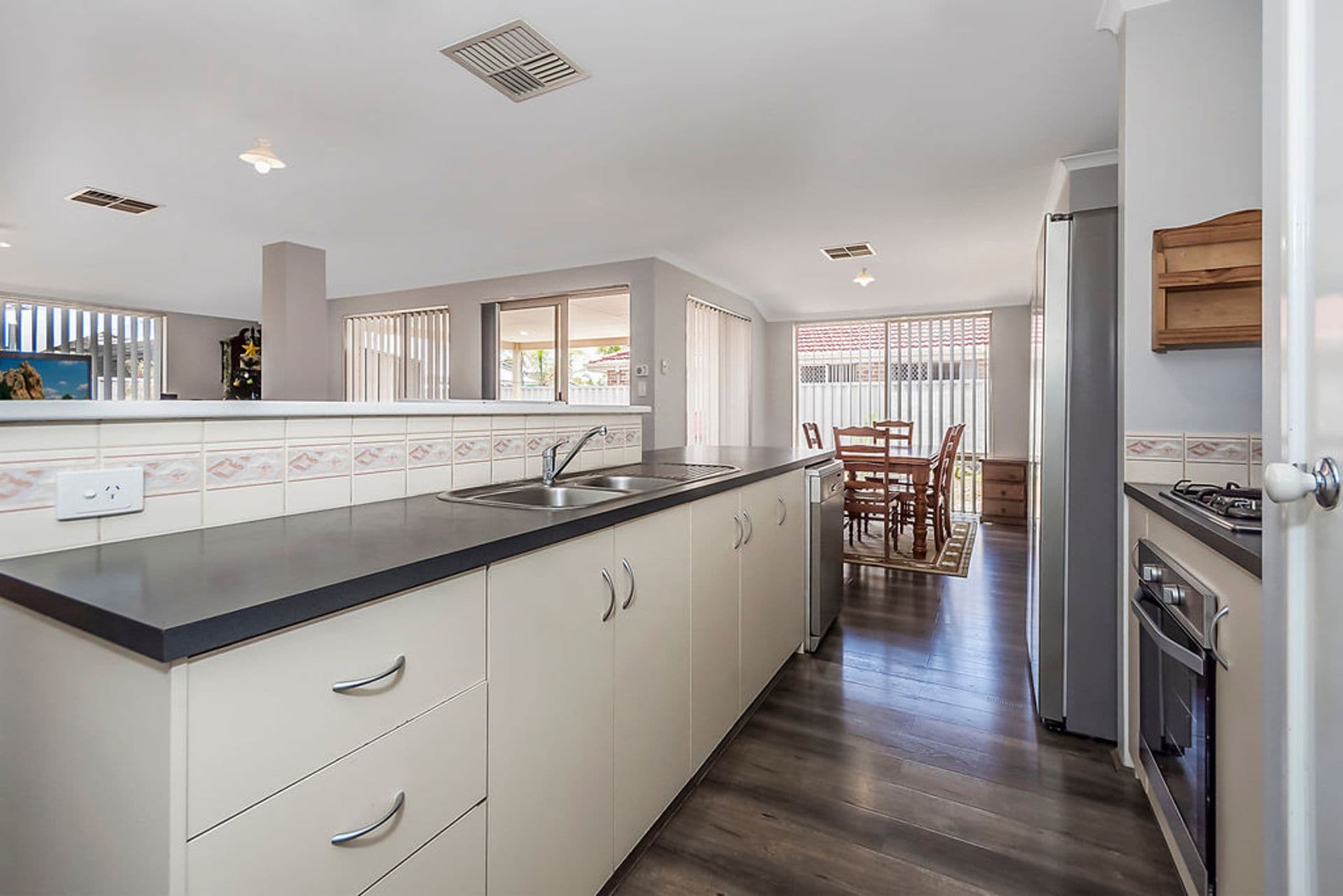 20/61 Rockingham Beach Road, Rockingham, WA, 6168, Port Kennedy - Image 1