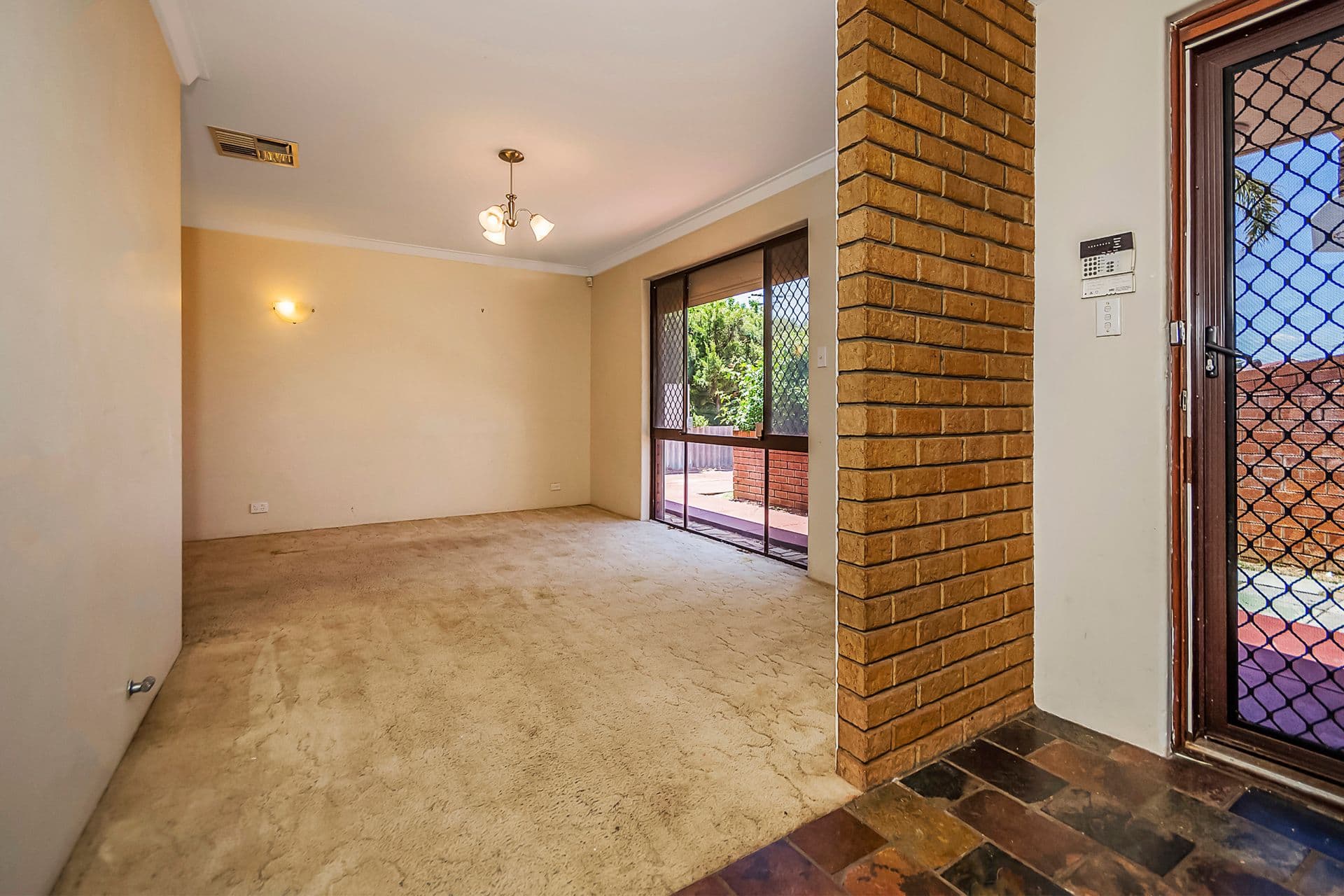20/61 Rockingham Beach Road, Rockingham, WA, 6168, Cooloongup - Thumbnail 4
