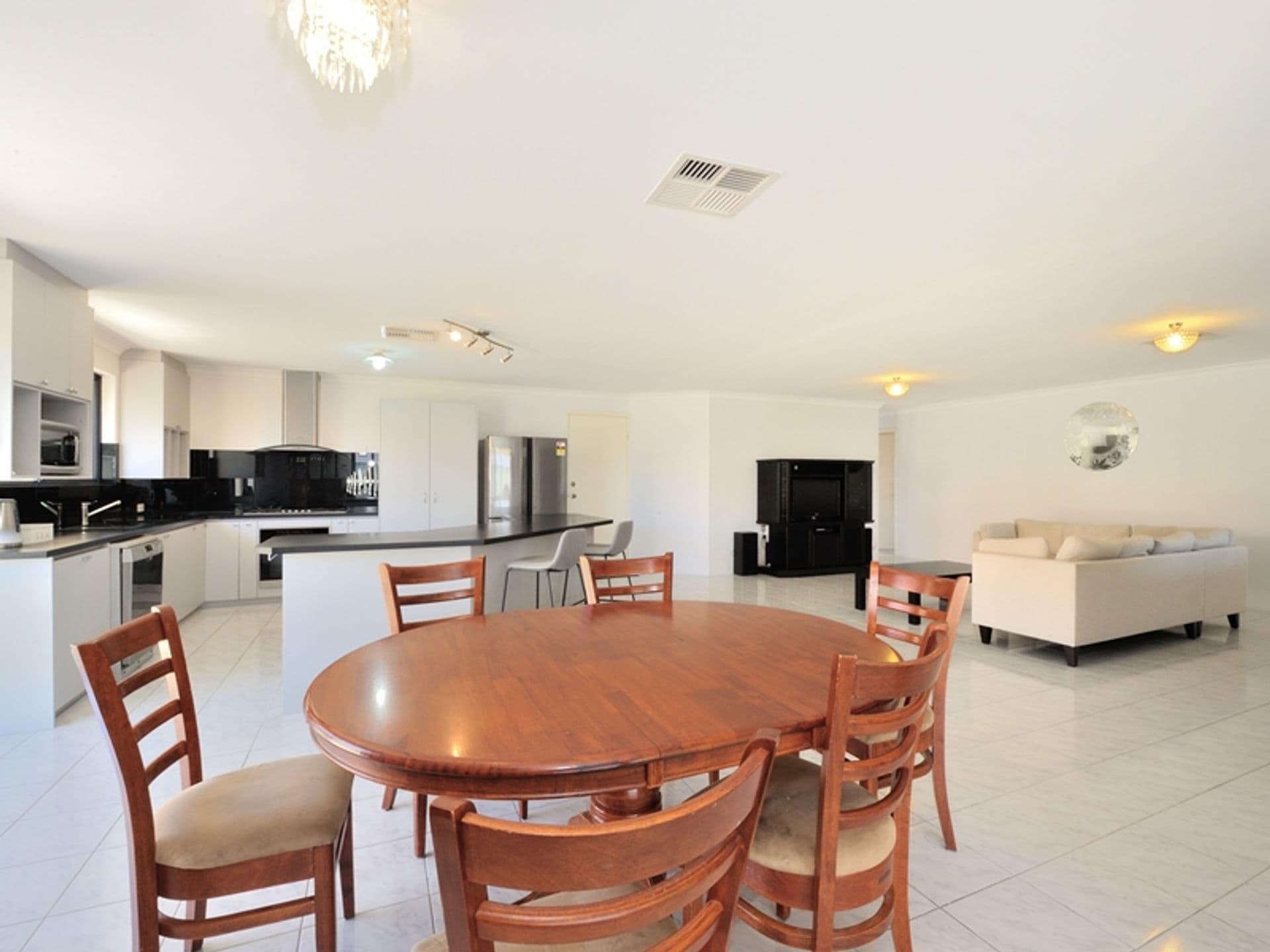 20/61 Rockingham Beach Road, Rockingham, WA, 6168, Port Kennedy - Thumbnail 8