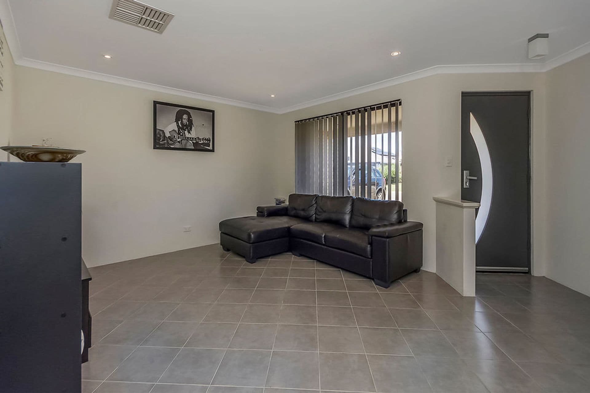 20/61 Rockingham Beach Road, Rockingham, WA, 6168, Secret Harbour - Thumbnail 2