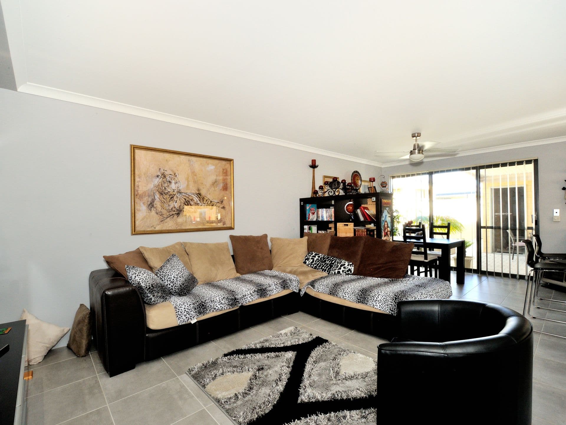 20/61 Rockingham Beach Road, Rockingham, WA, 6168, Golden Bay - Thumbnail 4