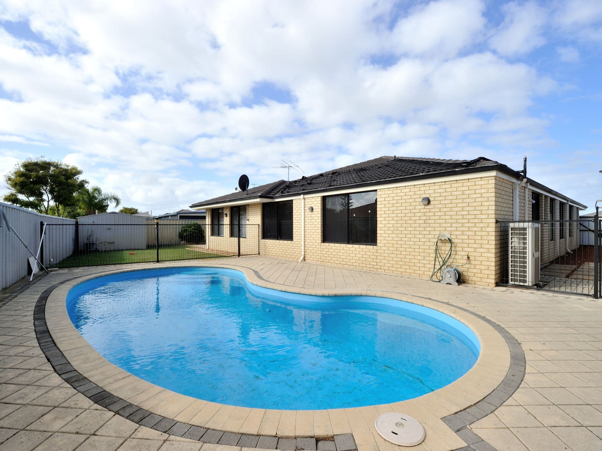 20/61 Rockingham Beach Road, Rockingham, WA, 6168, Port Kennedy - Thumbnail 2