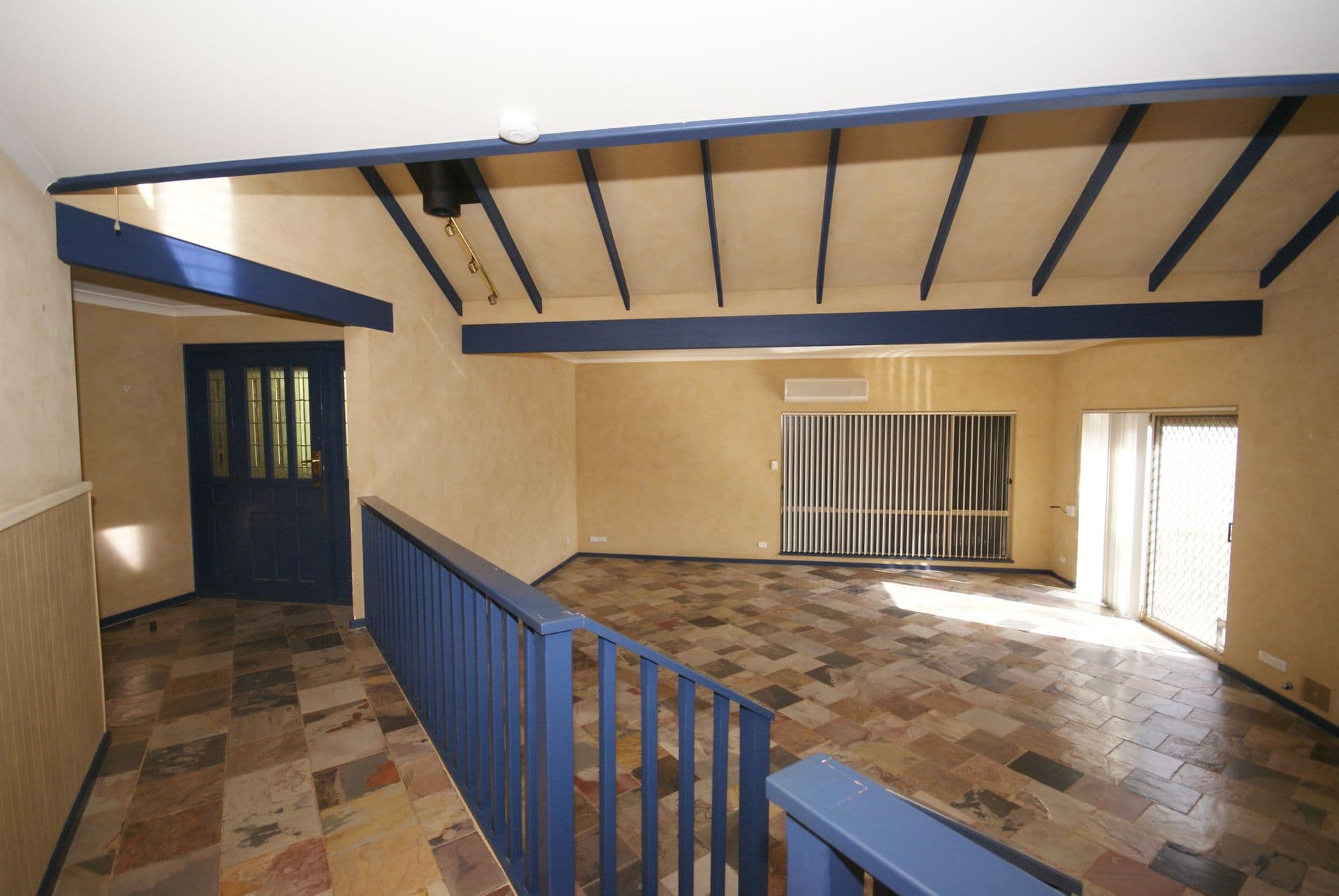 20/61 Rockingham Beach Road, Rockingham, WA, 6168, Rockingham - Thumbnail 3