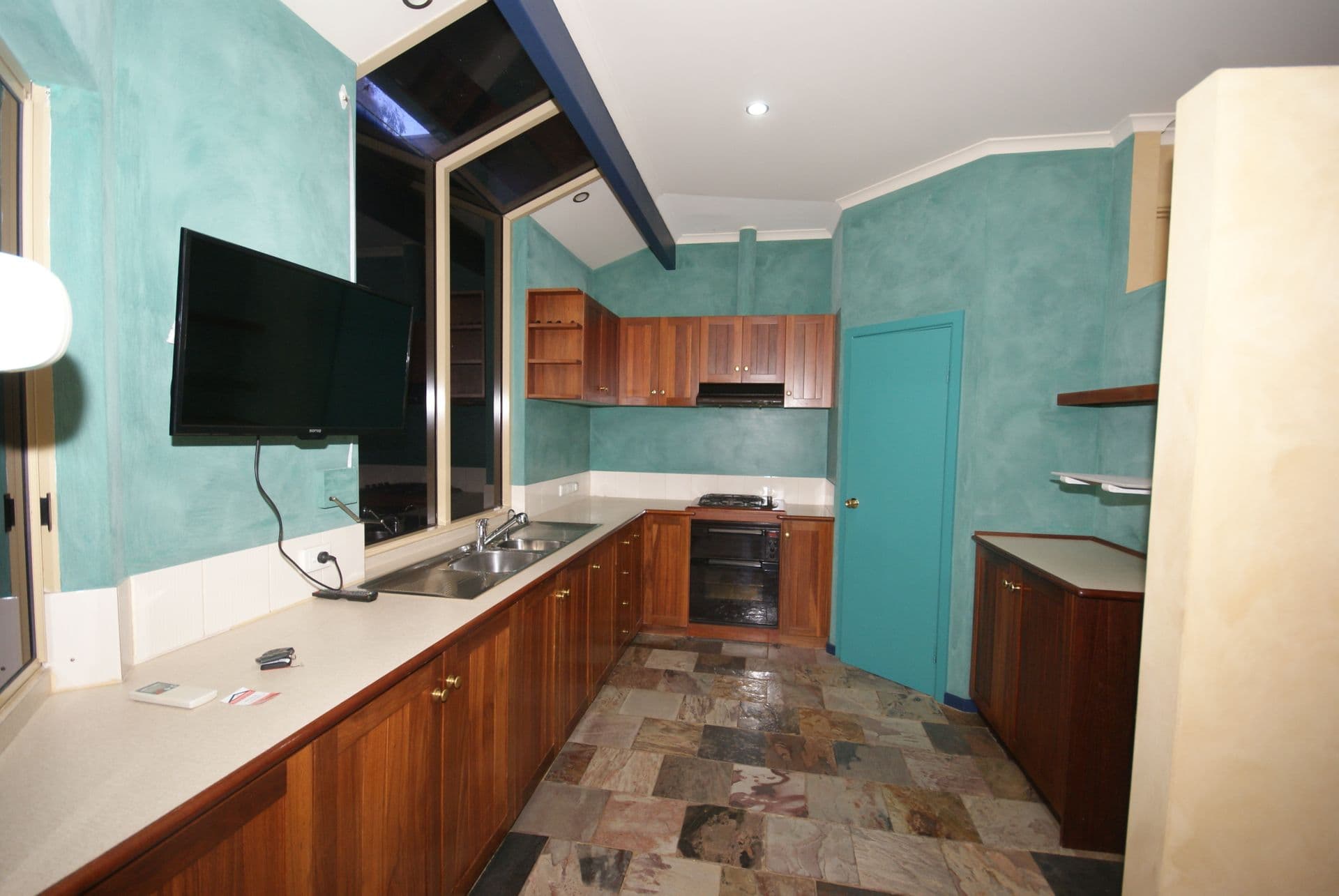 20/61 Rockingham Beach Road, Rockingham, WA, 6168, Rockingham - Thumbnail 4