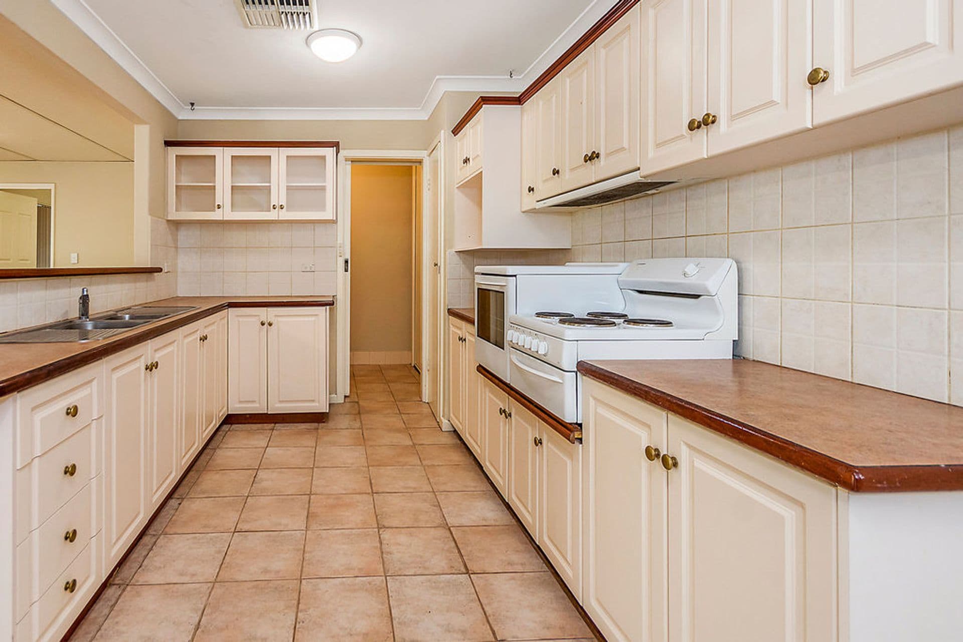 20/61 Rockingham Beach Road, Rockingham, WA, 6168, Hillman - Thumbnail 8