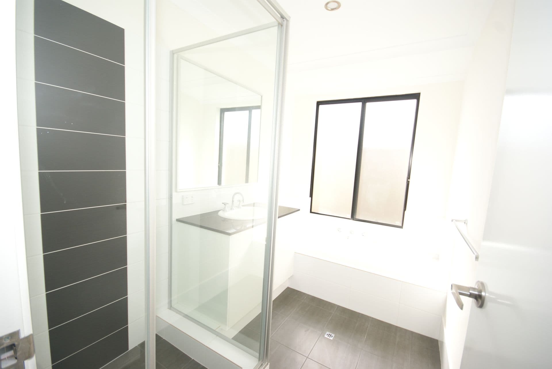 16 Bentham Rise, Wellard, WA, 6170, Wellard - Thumbnail 5