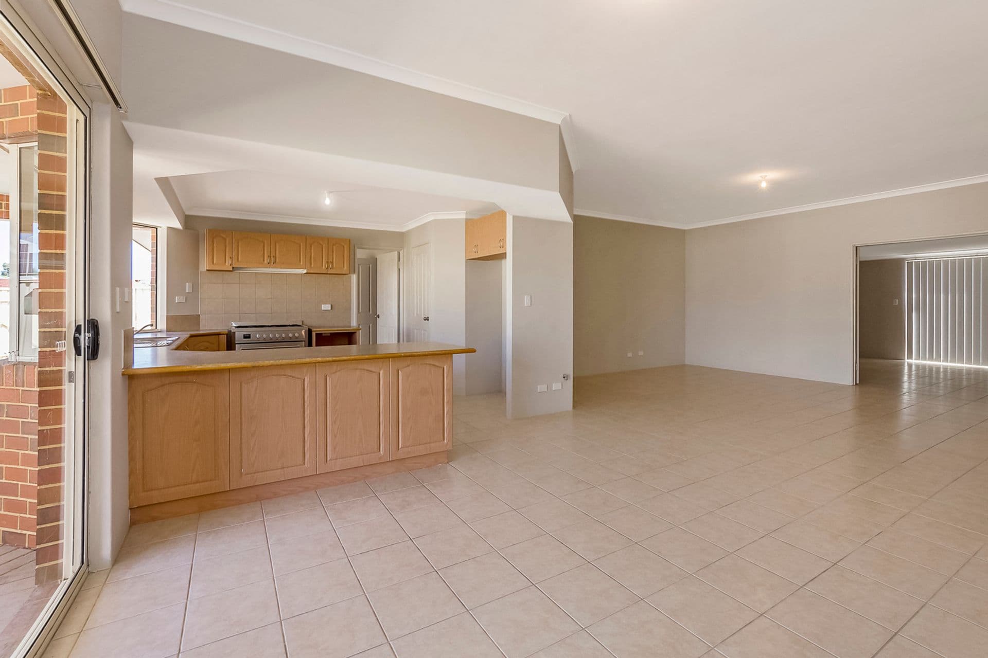 20/61 Rockingham Beach Road, Rockingham, WA, 6168, Baldivis - Thumbnail 6