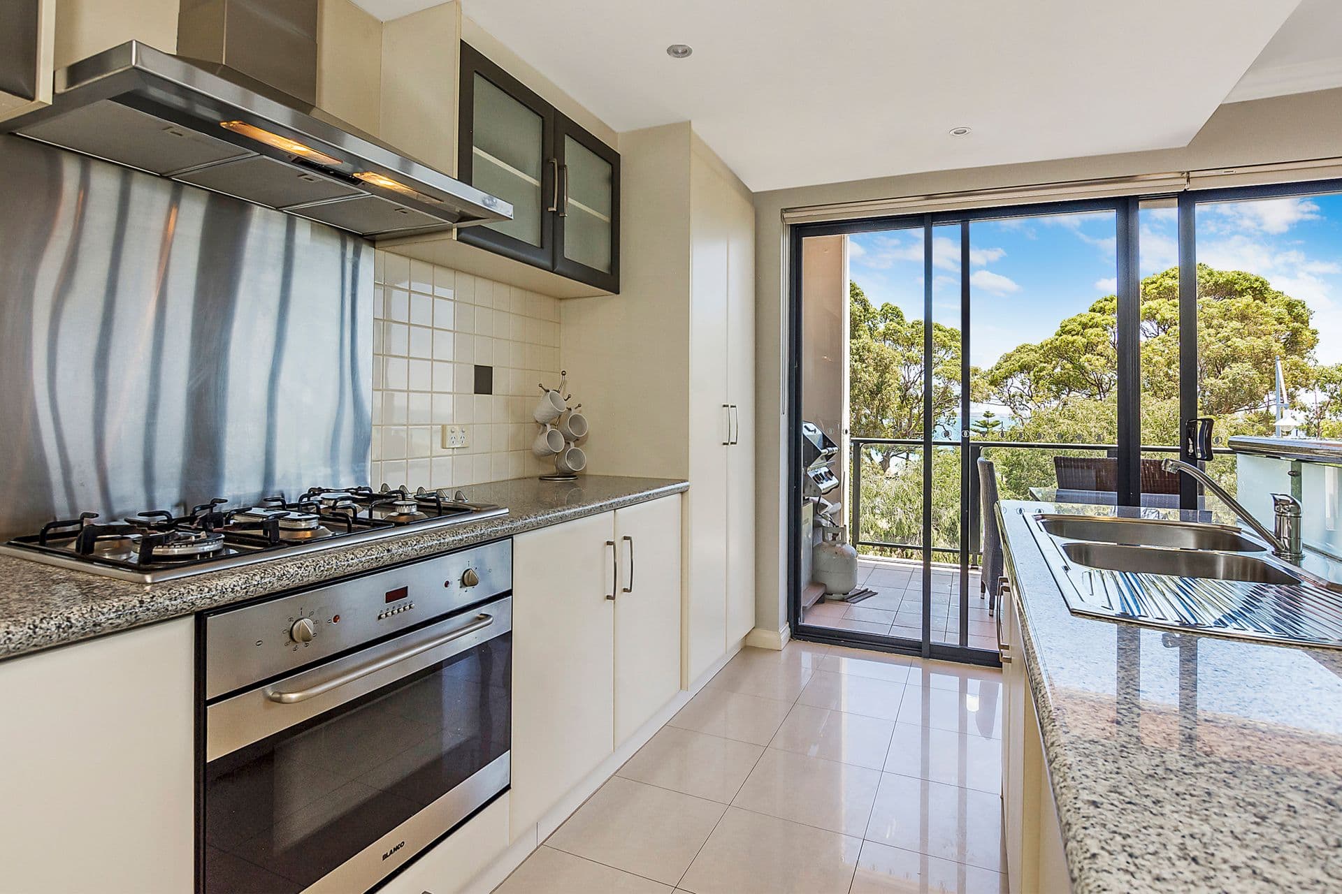 7/59 Rockingham Beach Road, Rockingham, WA, 6168, Rockingham - Thumbnail 3