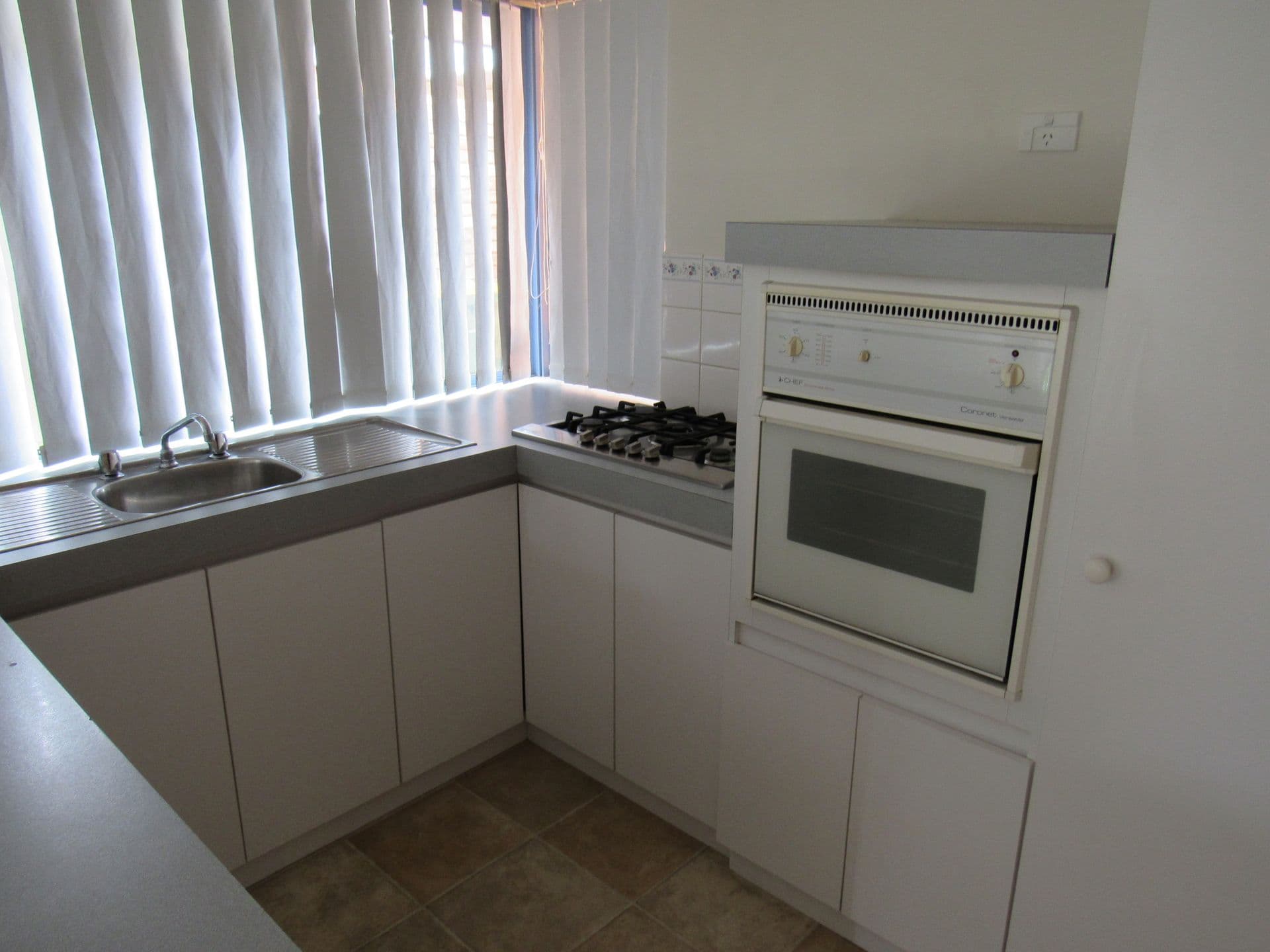 6/12 Dowling Street, Rockingham, WA, 6168, Rockingham - Thumbnail 5