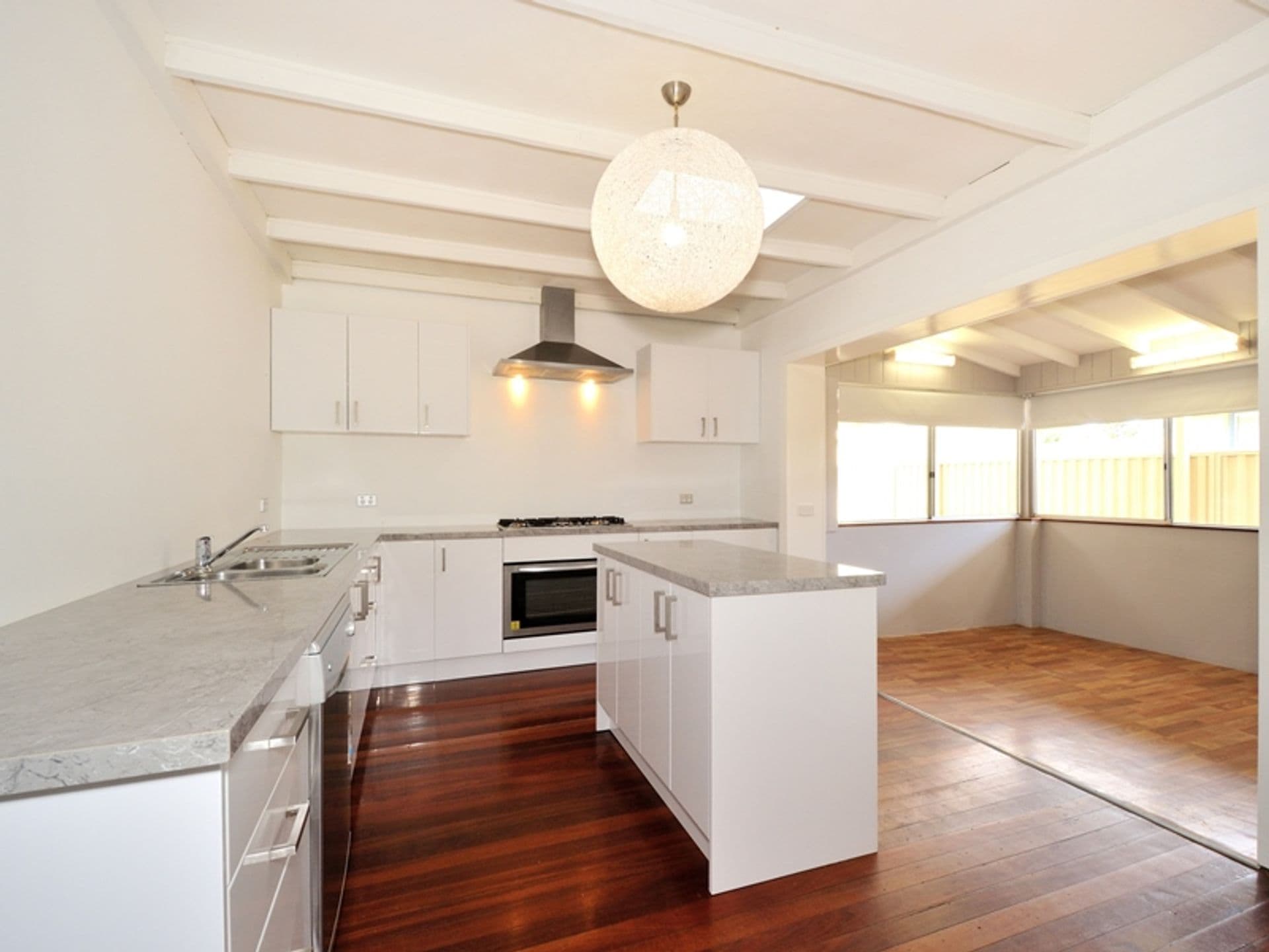 20/61 Rockingham Beach Road, Rockingham, WA, 6168, Rockingham - Thumbnail 4