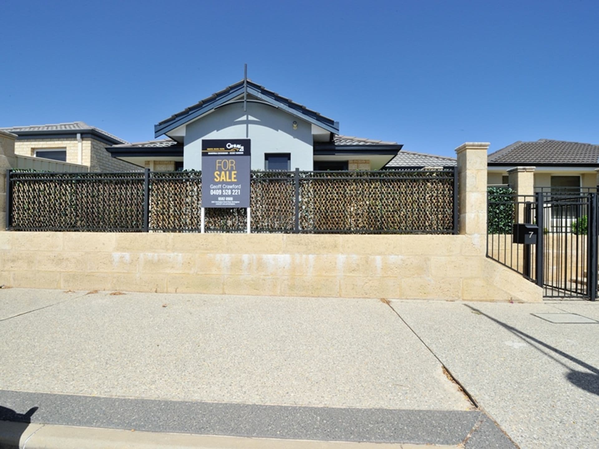 20/61 Rockingham Beach Road, Rockingham, WA, 6168, Secret Harbour - Thumbnail 2